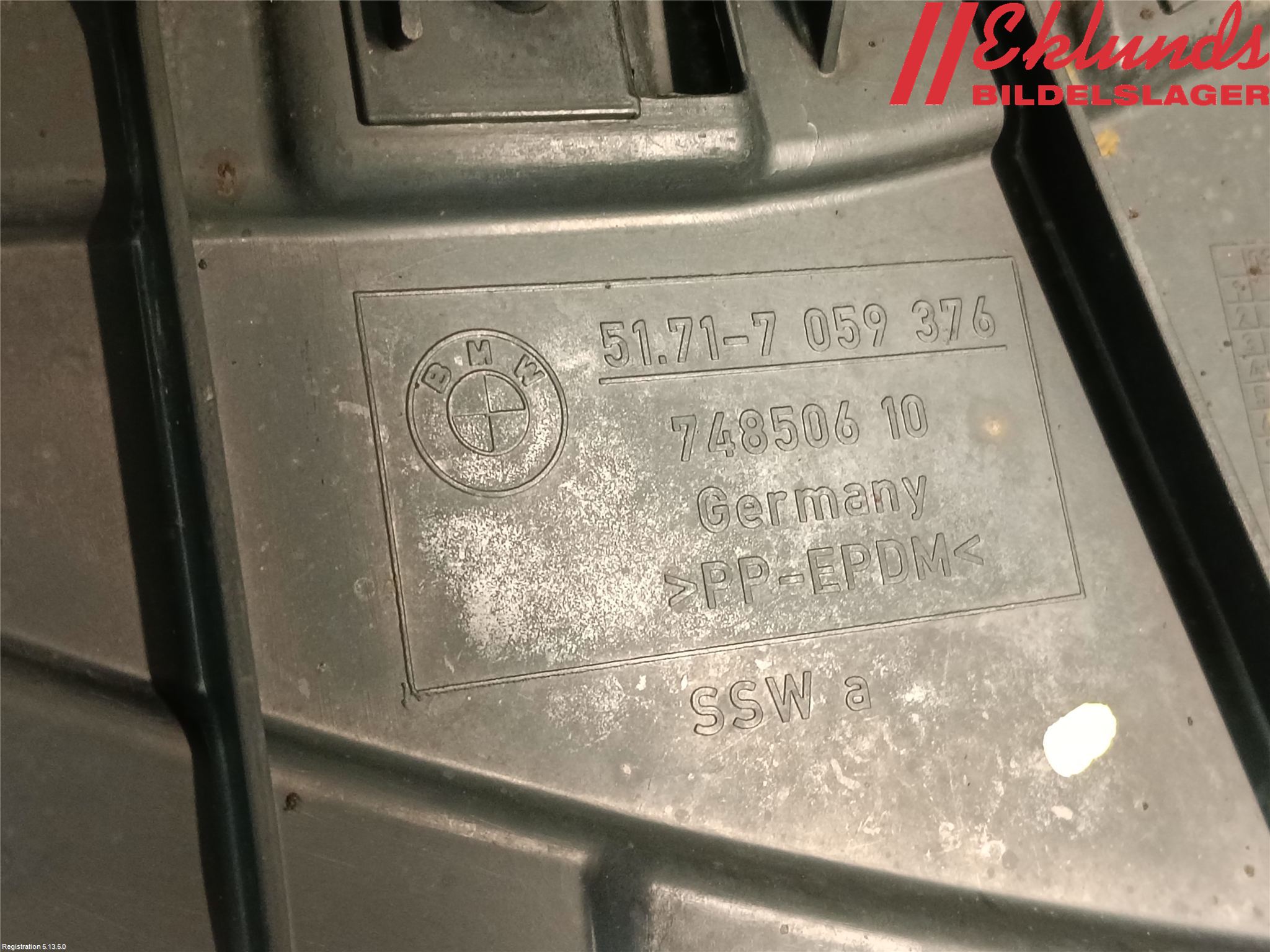BMW 1 E87/81 5D/3D 03-11 Skärm Inner
