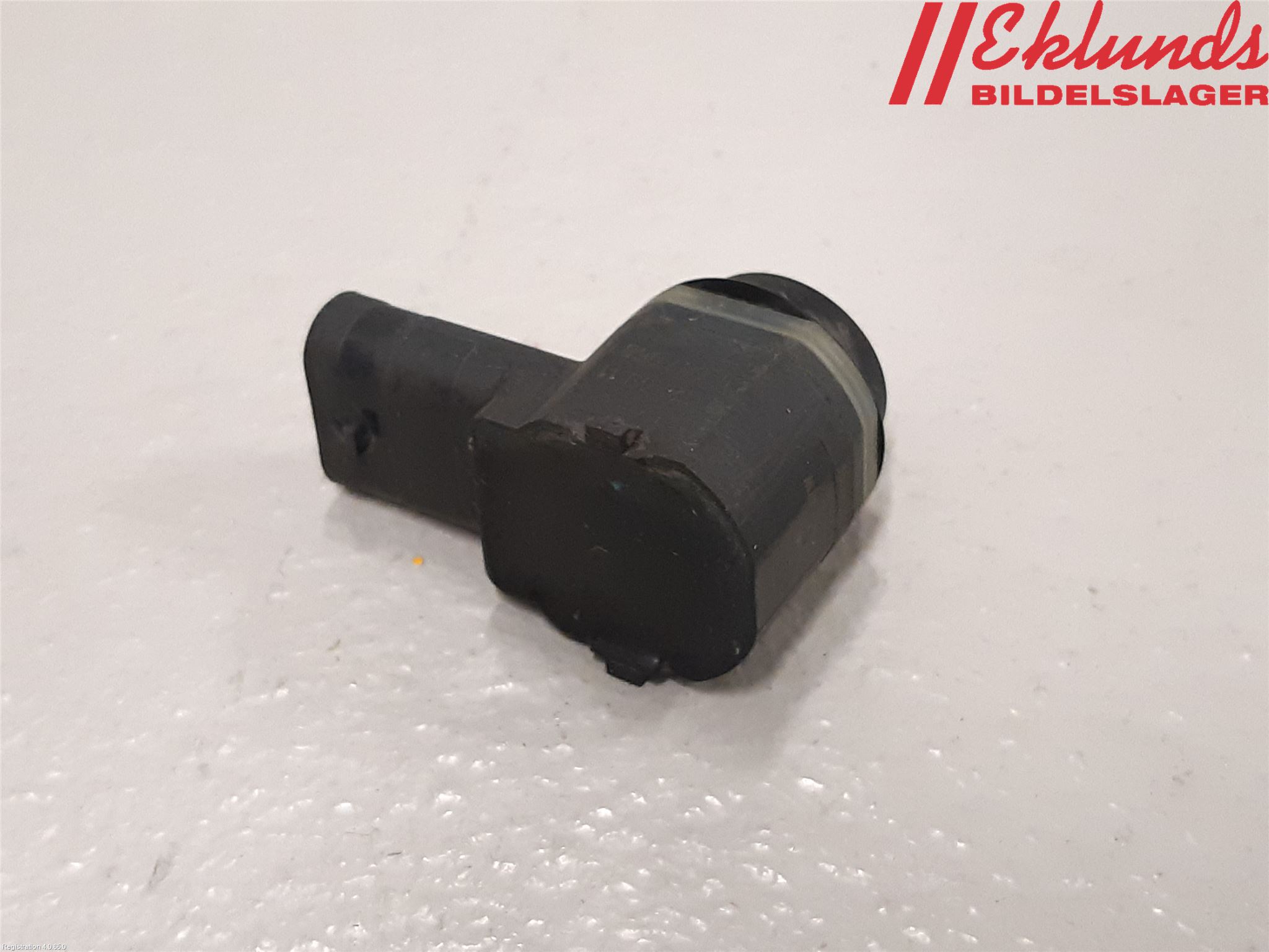 Volkswagen VW PASSAT 11-14 Parkeringshjälp Frontsensor