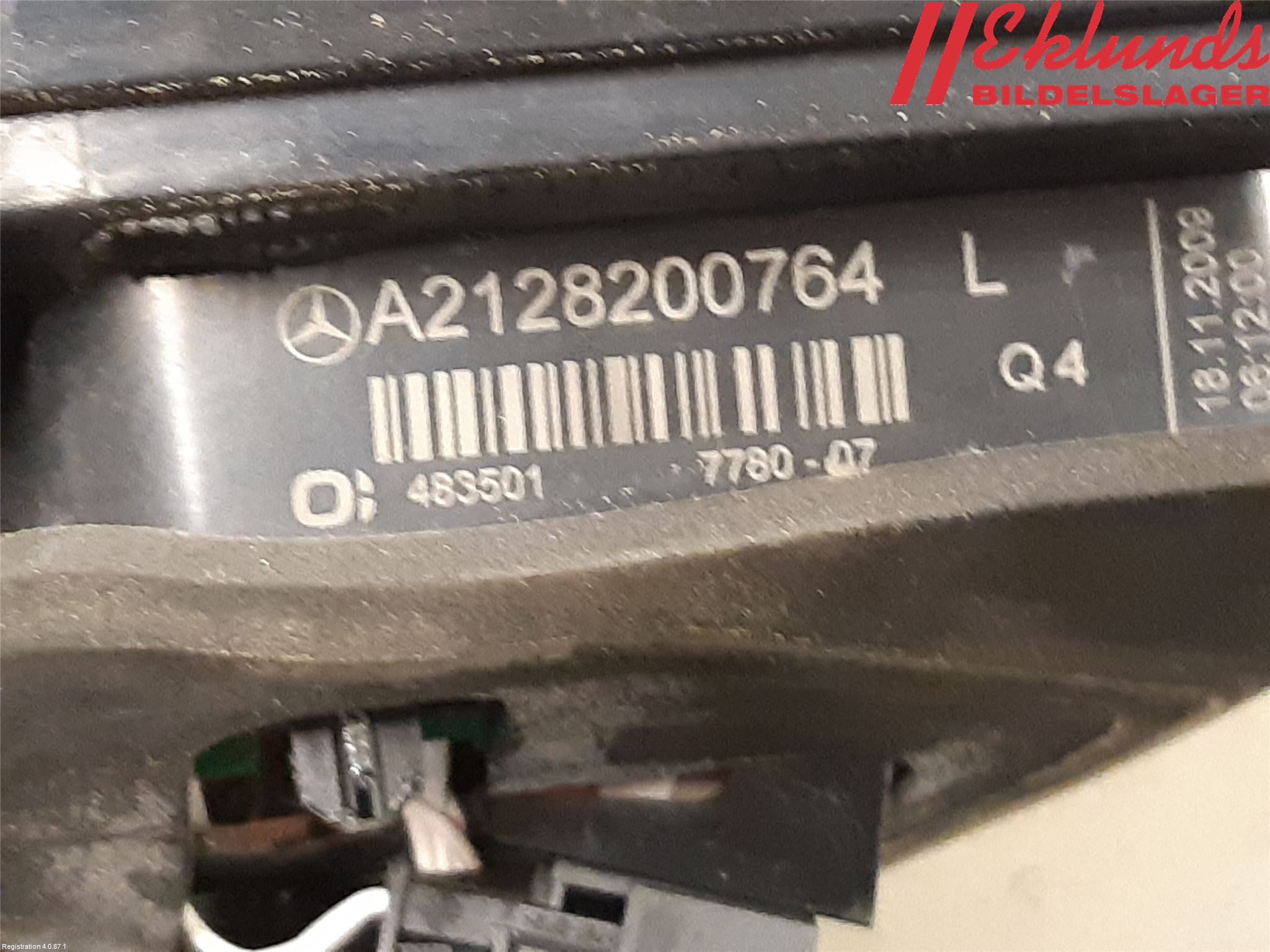 Mercedes-Benz MB E-KLASS (W212) 09-16 Bakljus Lucka Vä