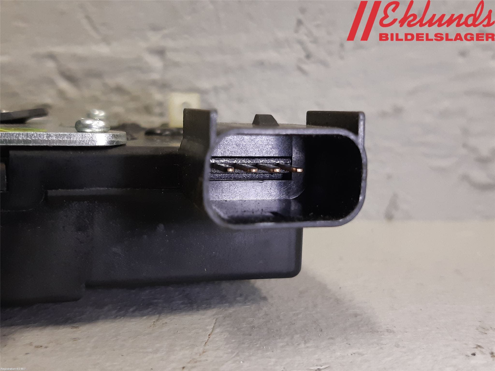 Hyundai i40 08-15 Låskista Baklucka