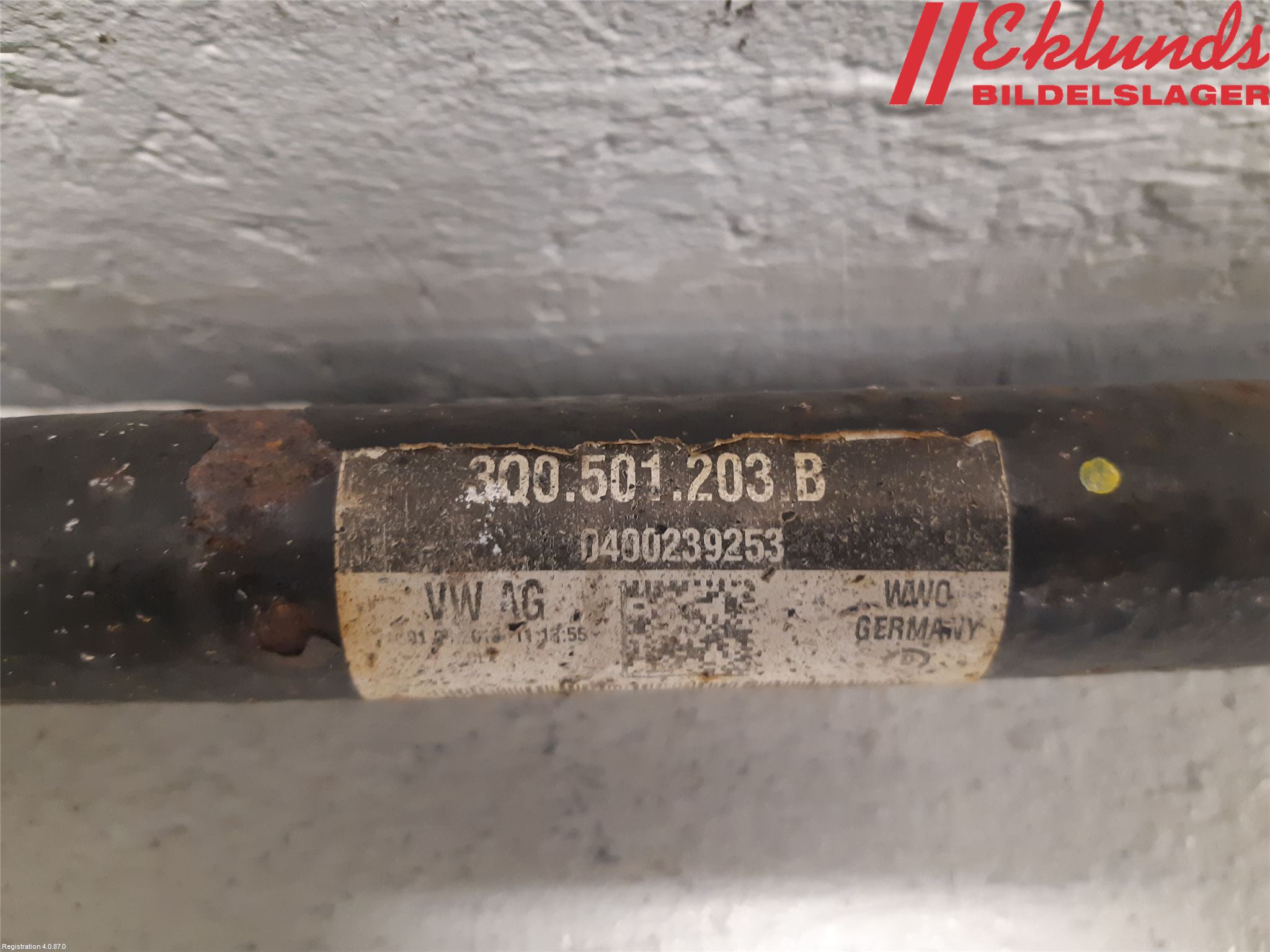 Skoda SUPERB 16-24 Drivaxel Bak Vänster