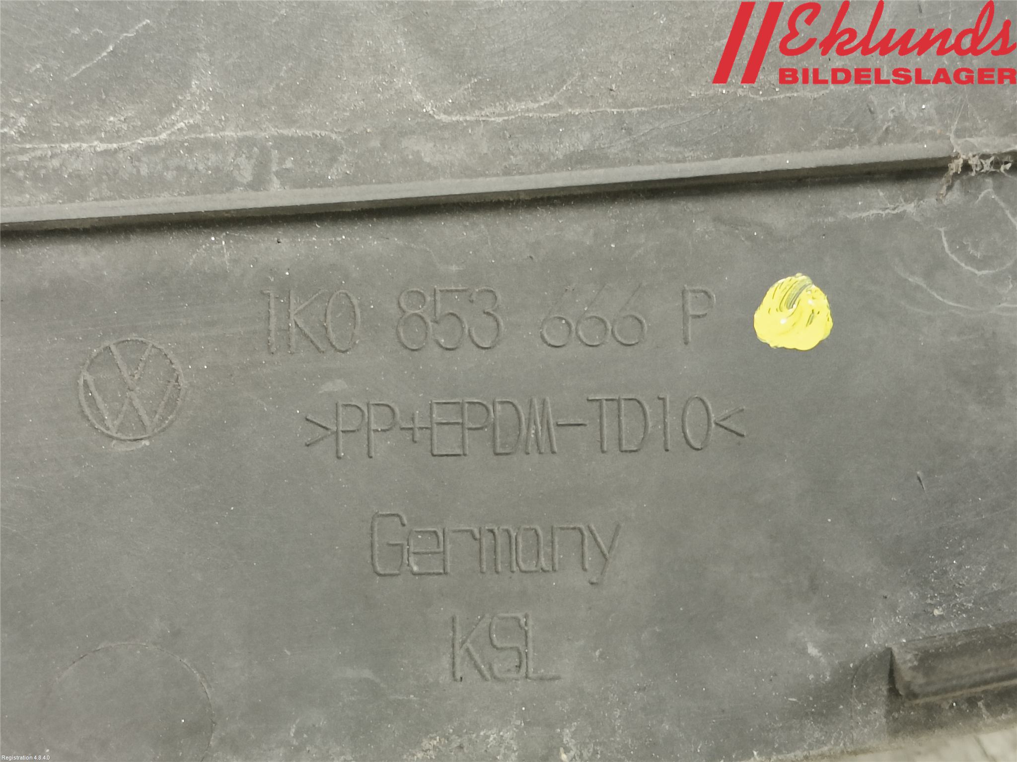 Volkswagen VW GOLF V 04-09 Dimljussarg Fram