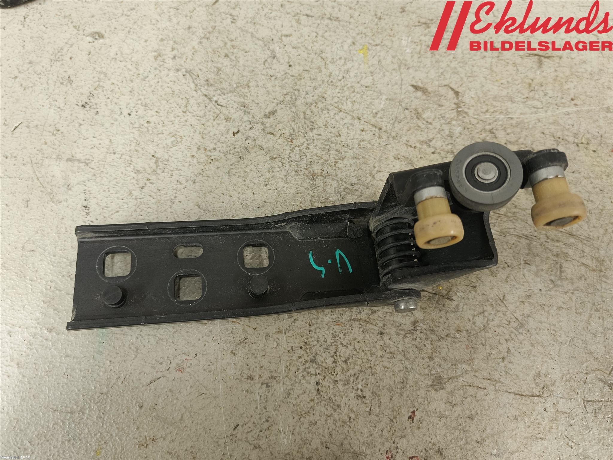 Renault TRAFIC/E-TECH 15- Skjutdörr Gångjärn-Rullar