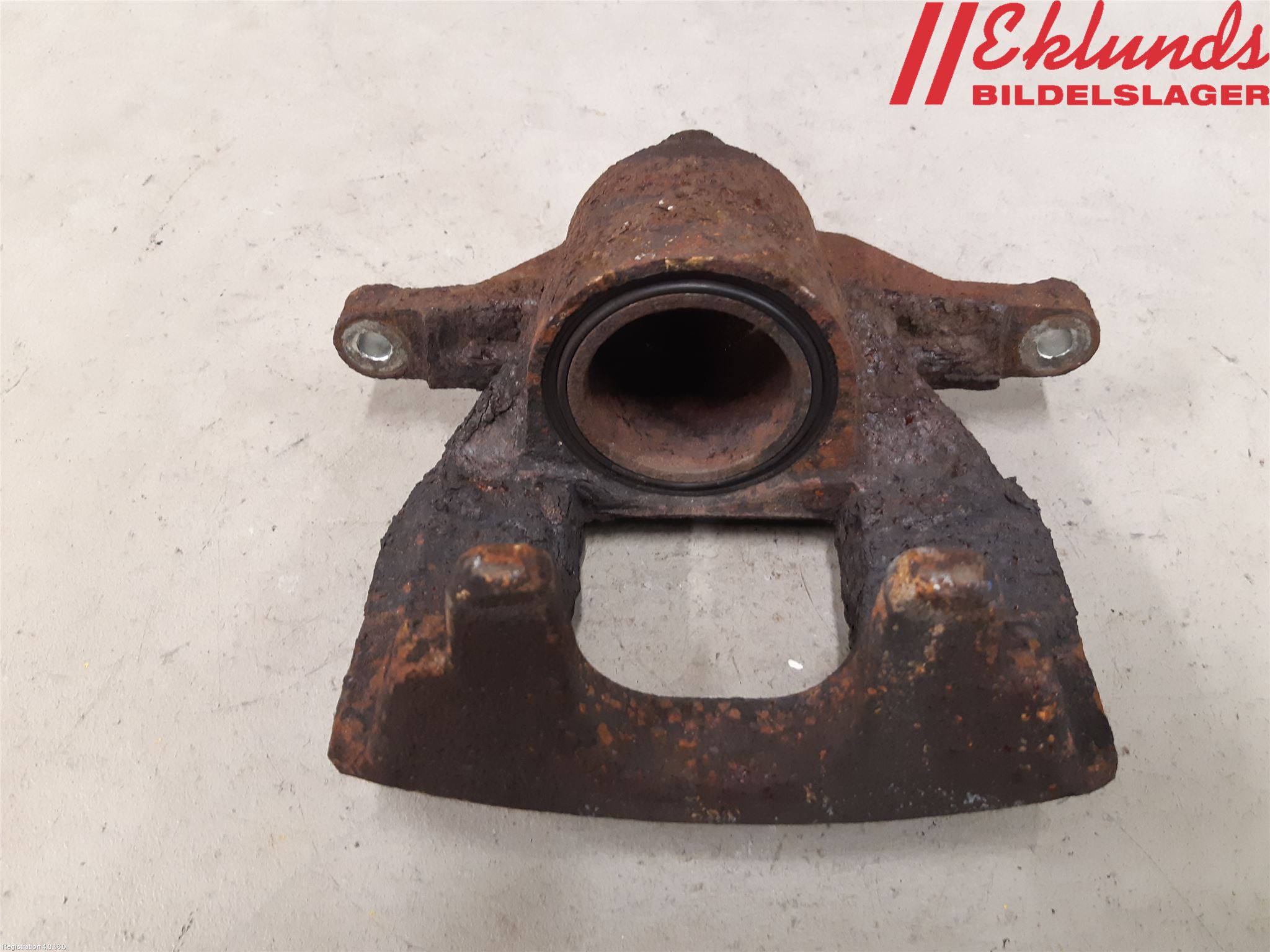 Toyota AVENSIS 09-15 Bromsok Fram Höger