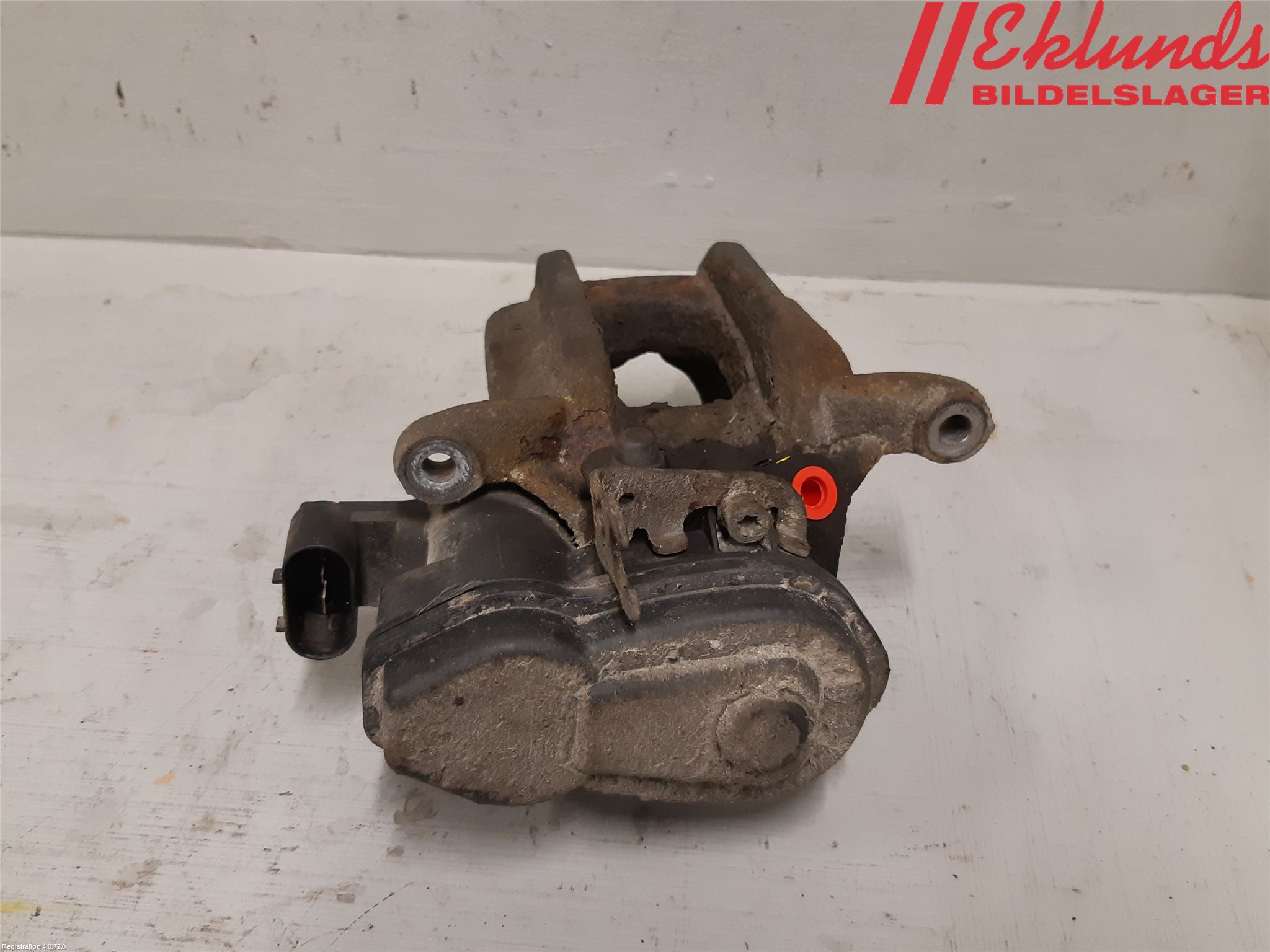 BMW 5 F10/F11/F18 09-17 Bromsok Bak Höger