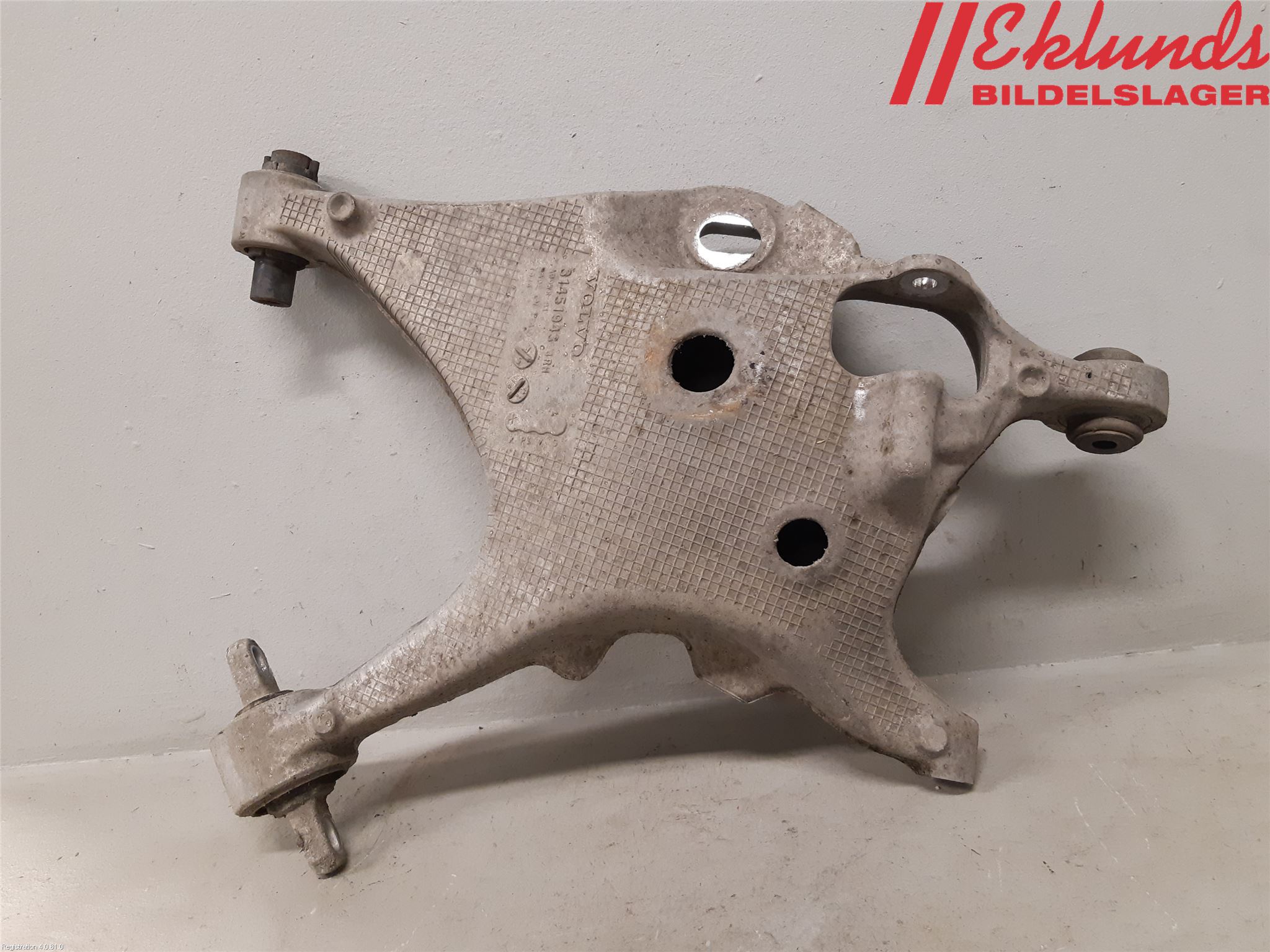 Volvo XC60 18- Bärarm Bak Höger