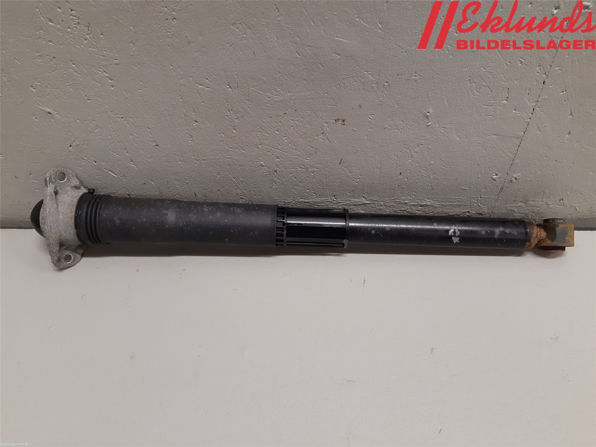 Skoda KAROQ 18- Stötdämpare Bak