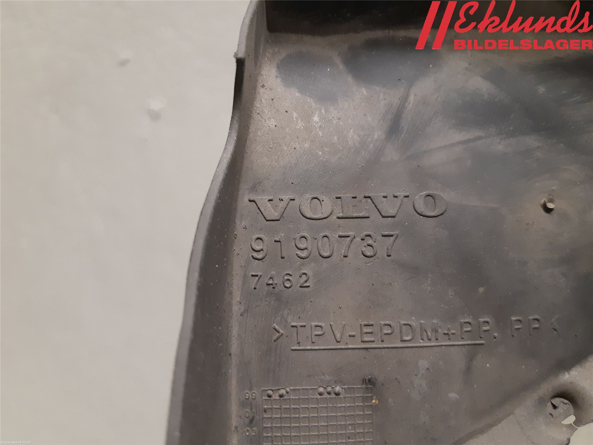 Volvo S60 01-04 Deflektor Plåt-Plast Kylning