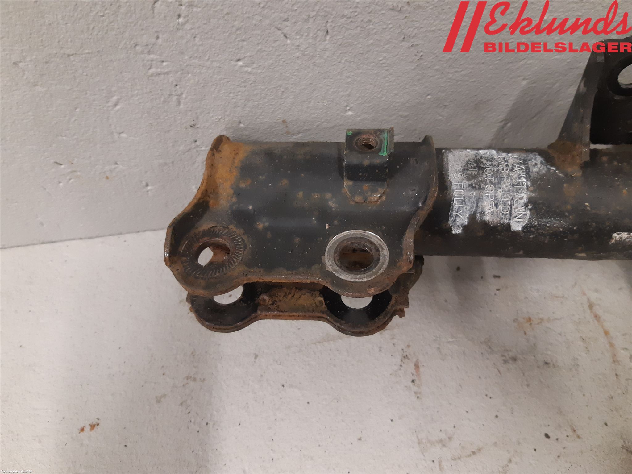 Kia CEED 12-18 Fjäderben Fram Höger