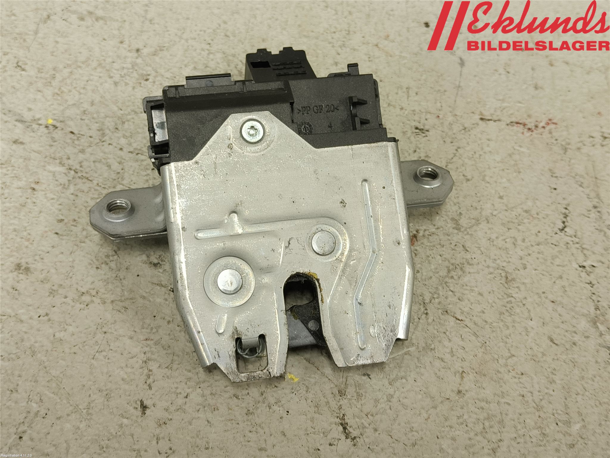 Volvo V60 11-13 Låskista Baklucka