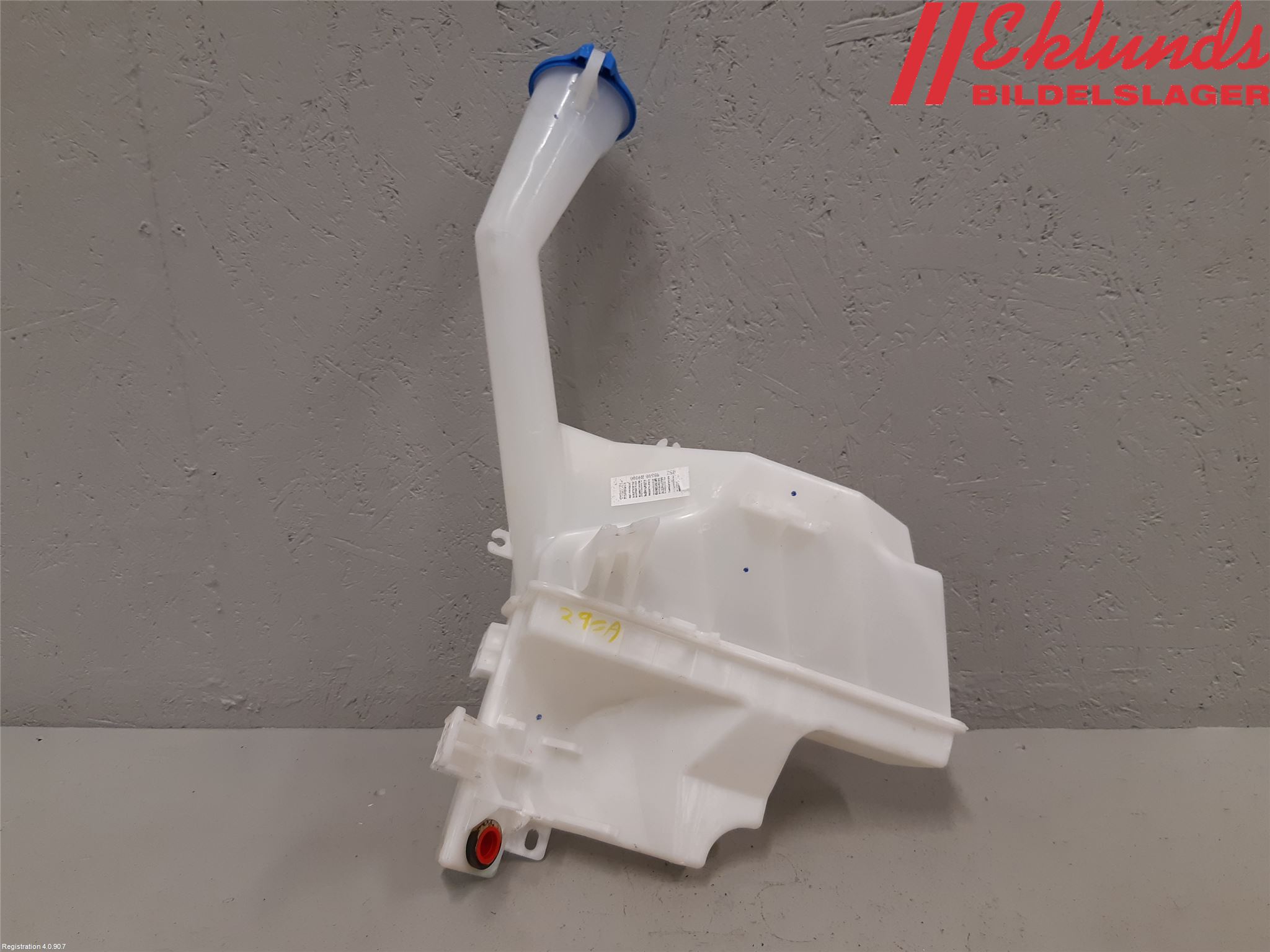Hyundai i10 BA 14-16 Spolartank Vindruta
