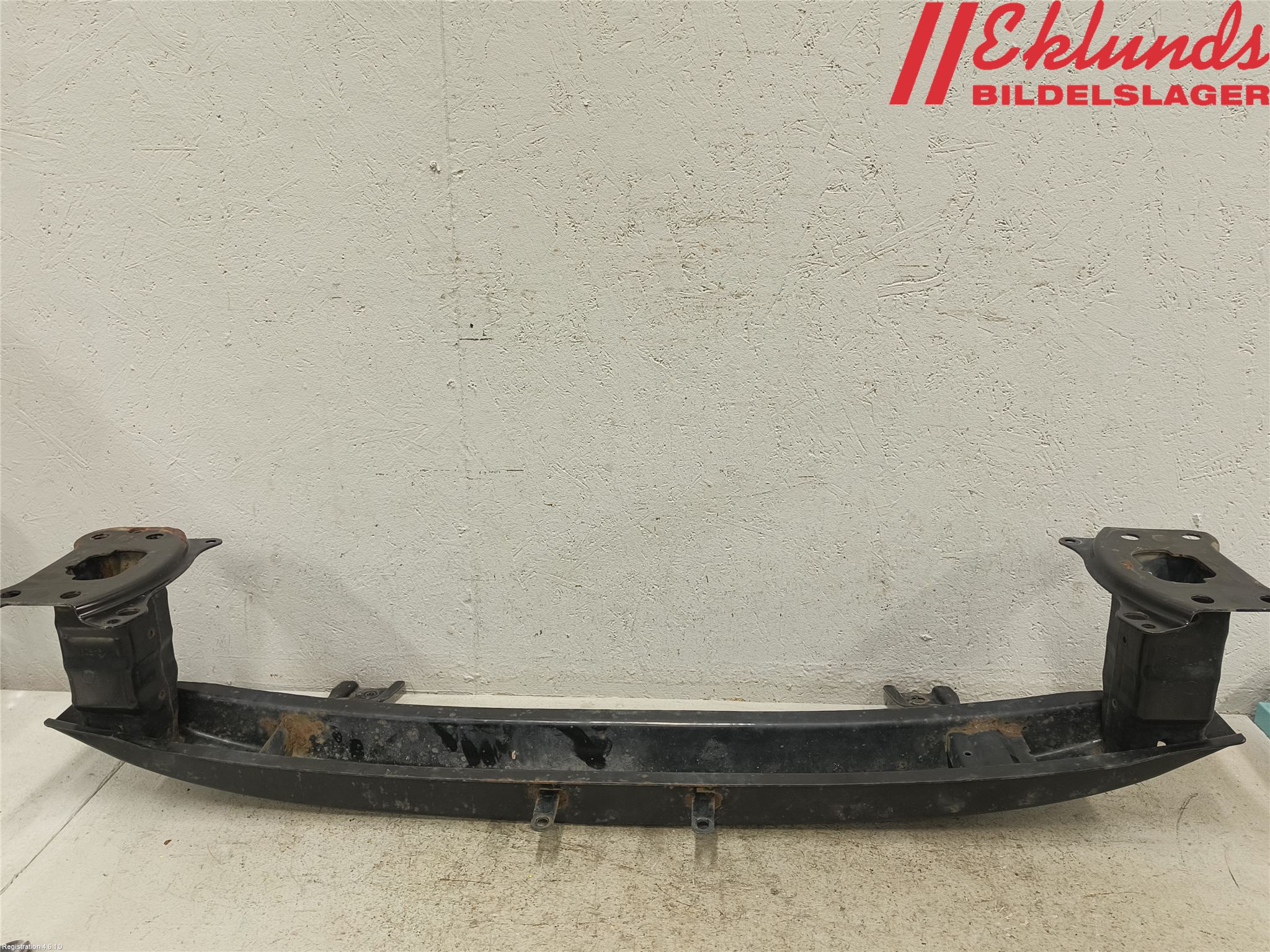 Volkswagen VW PASSAT 05-11 Stötfångarbalk Fram