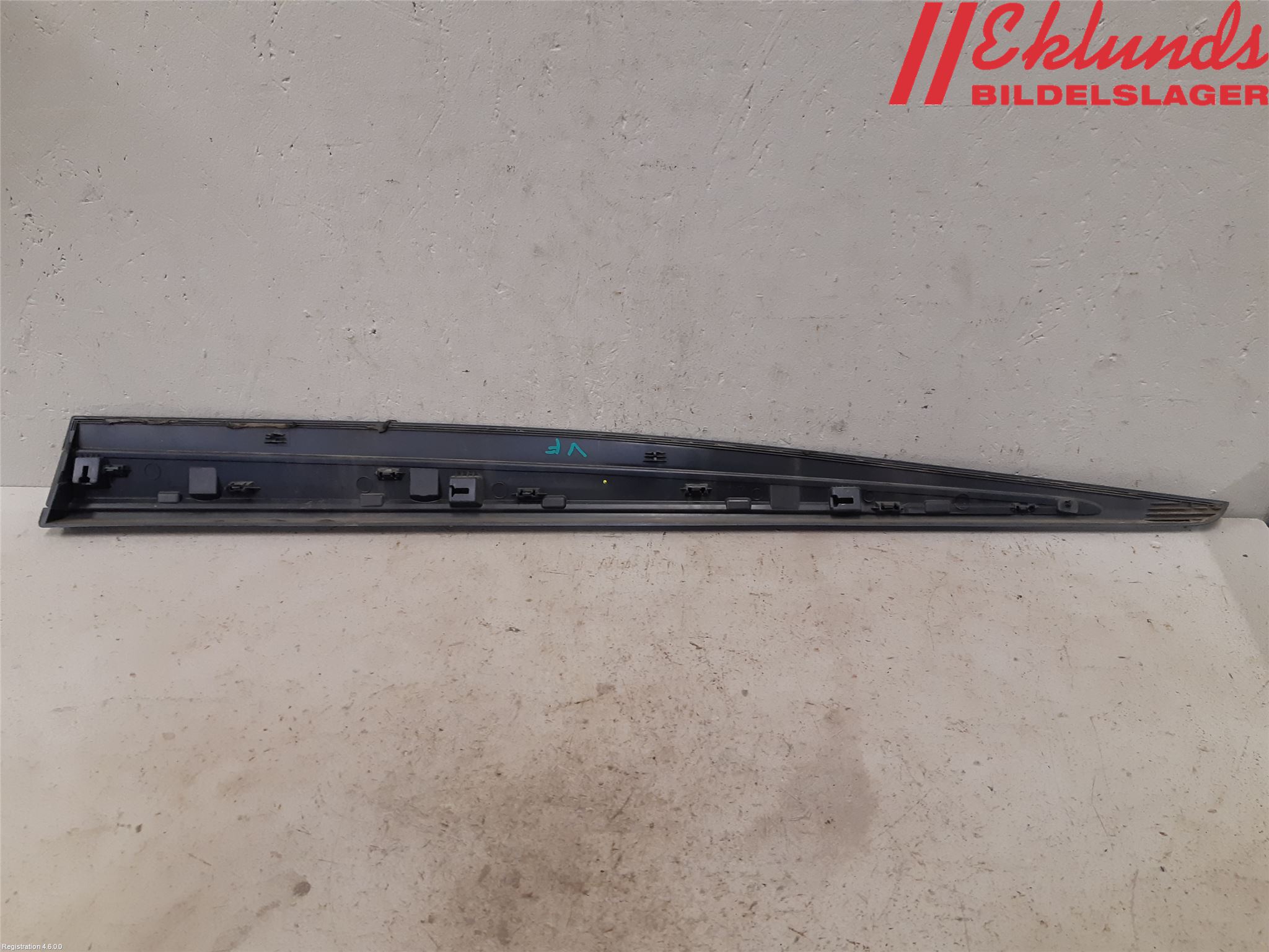 Toyota YARIS XP130 15-20 Dörr Dekorlist Fram Vä