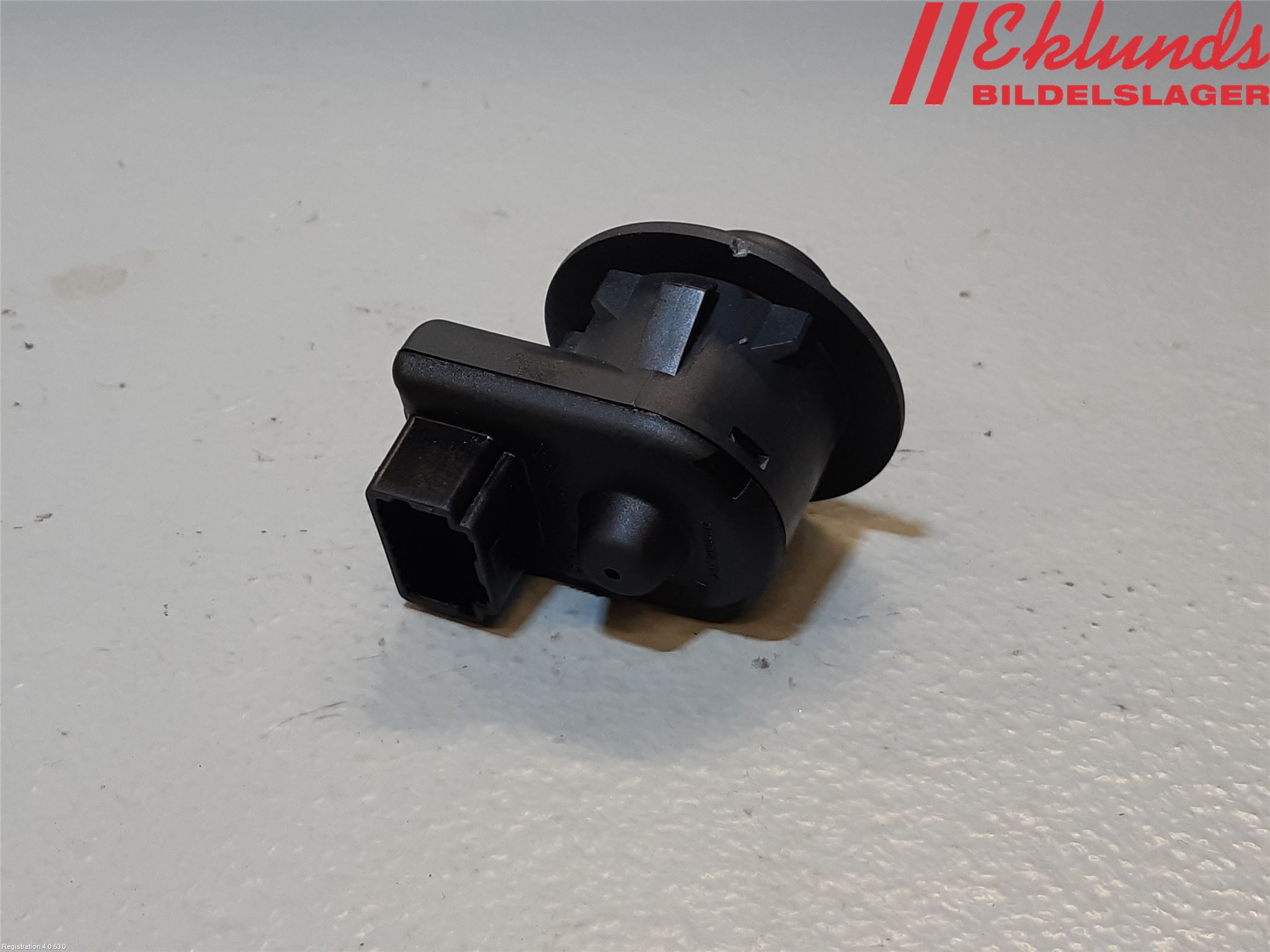 Renault CLIO IV 12-16 Strömställare Spegel