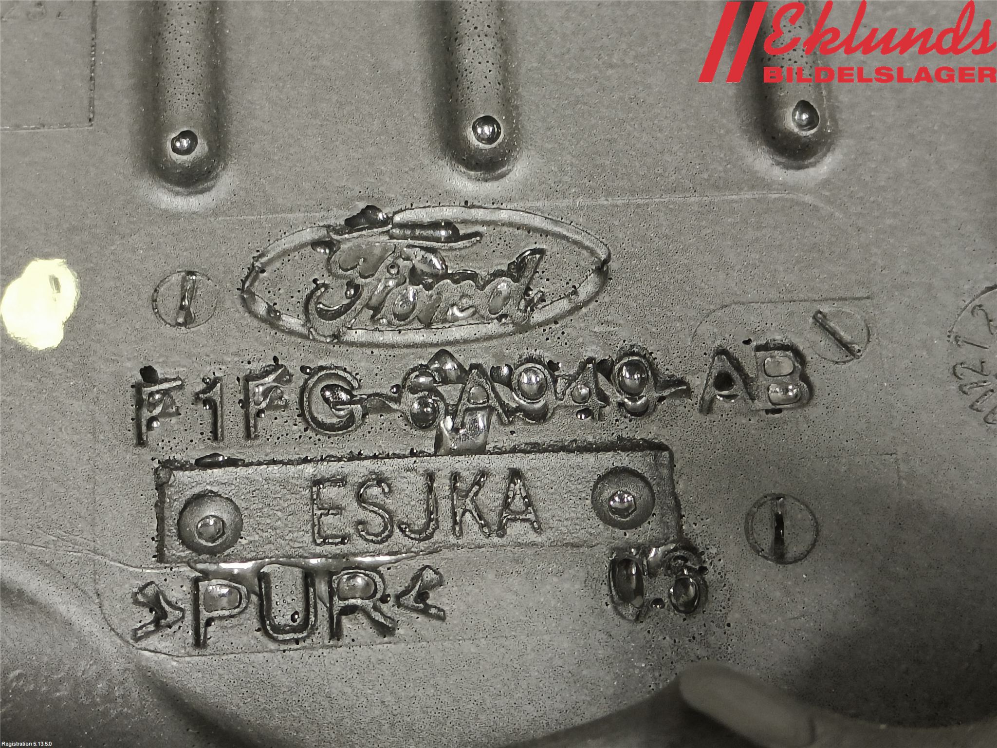 Ford KUGA 17-19 Motorkåpa