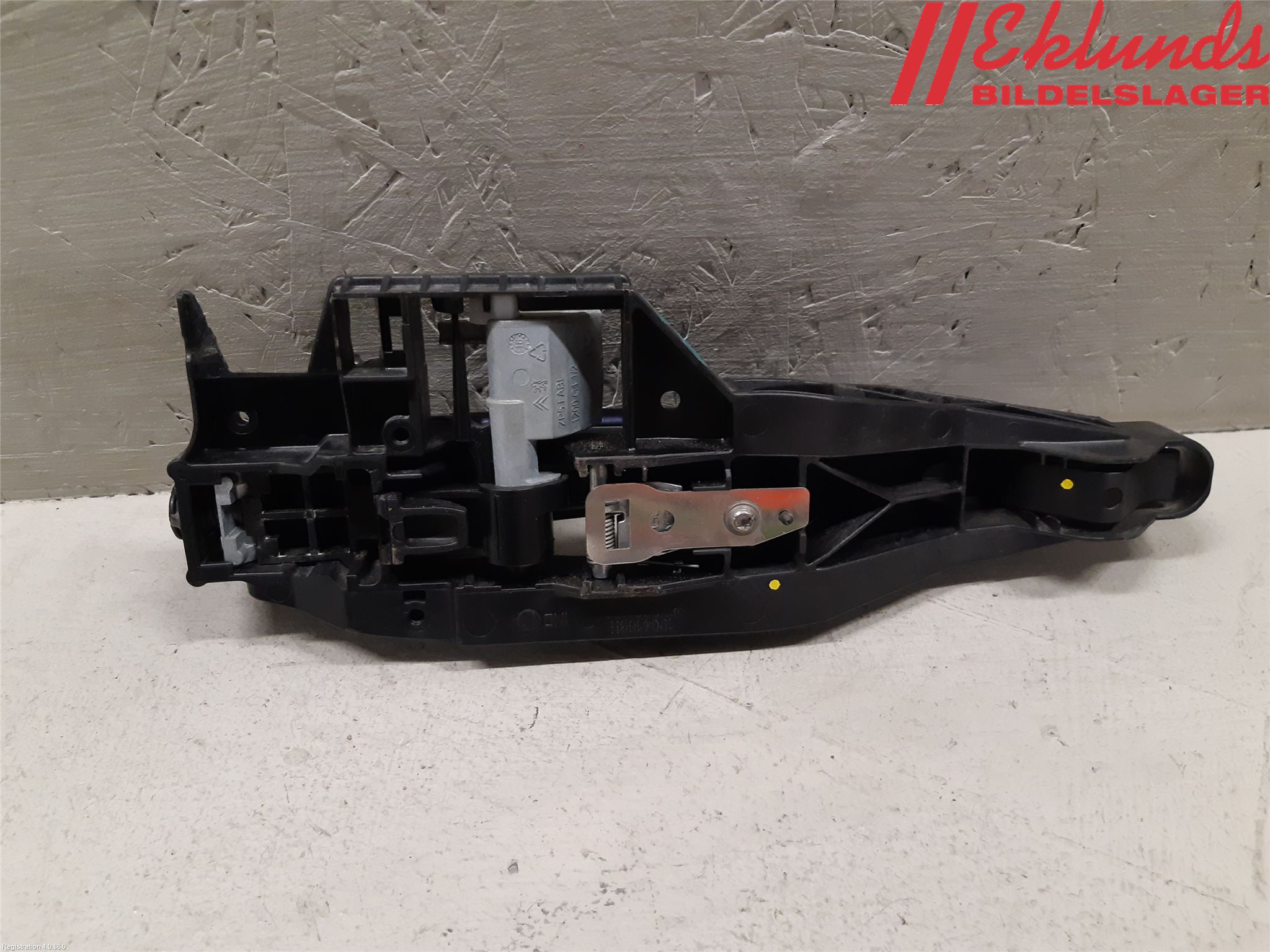 Peugeot PEUGOT 208 16-19 Dörrhandtag Yttre Vä