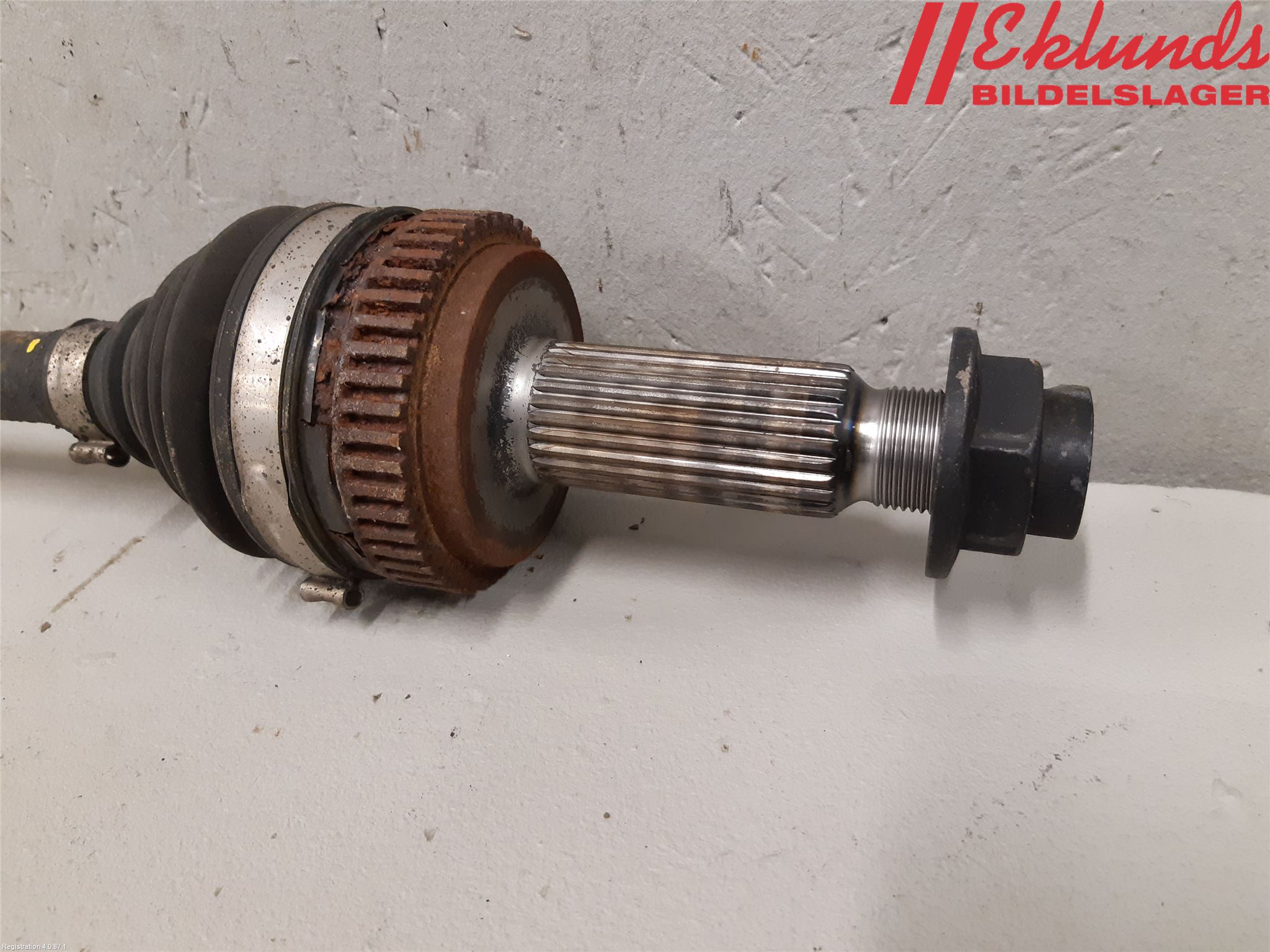 Kia SPORTAGE (SL) 11-15 Drivaxel Bak Höger