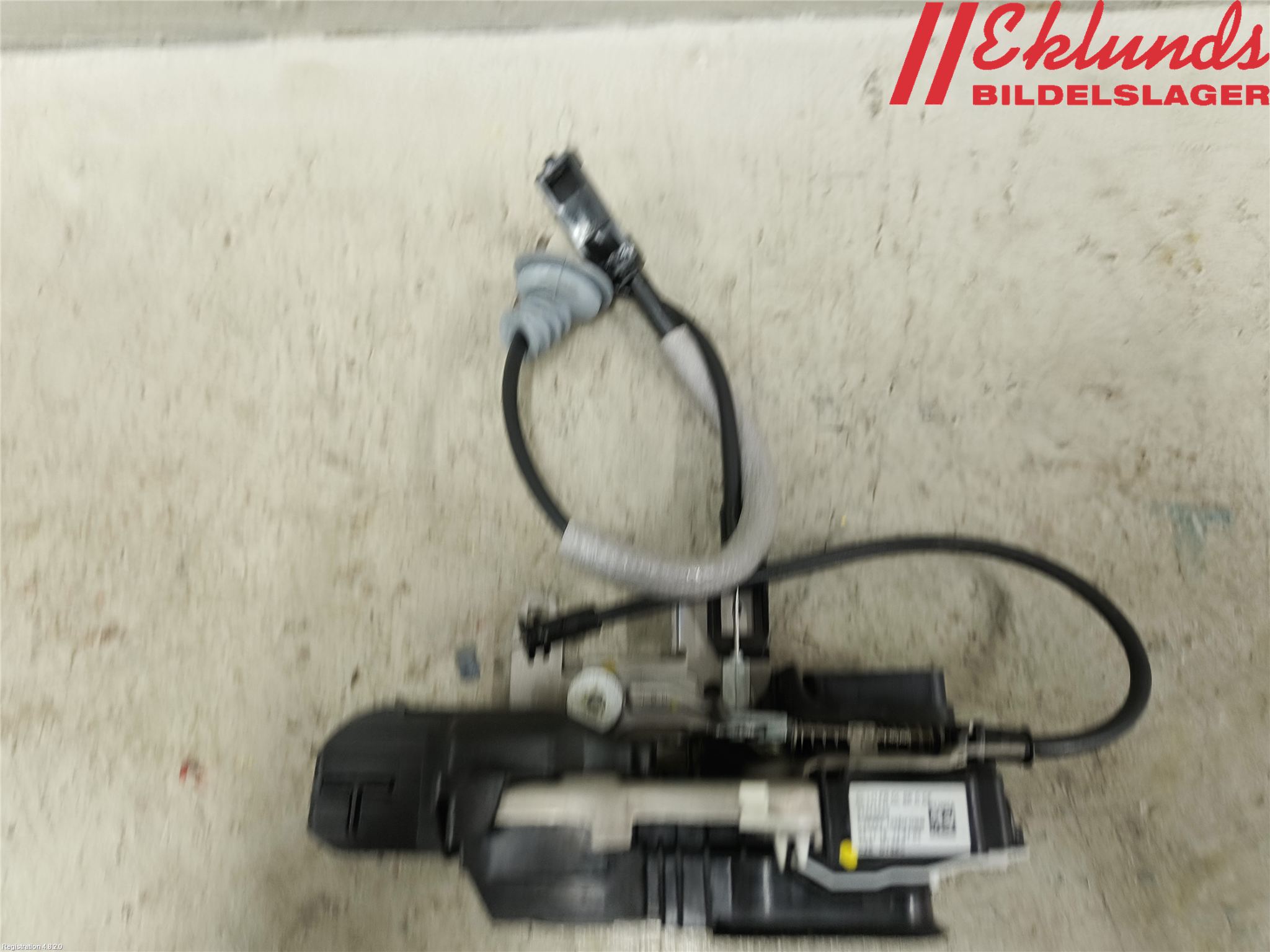 Volvo XC90/RECHARGE 16- Låskista-Dörrlås