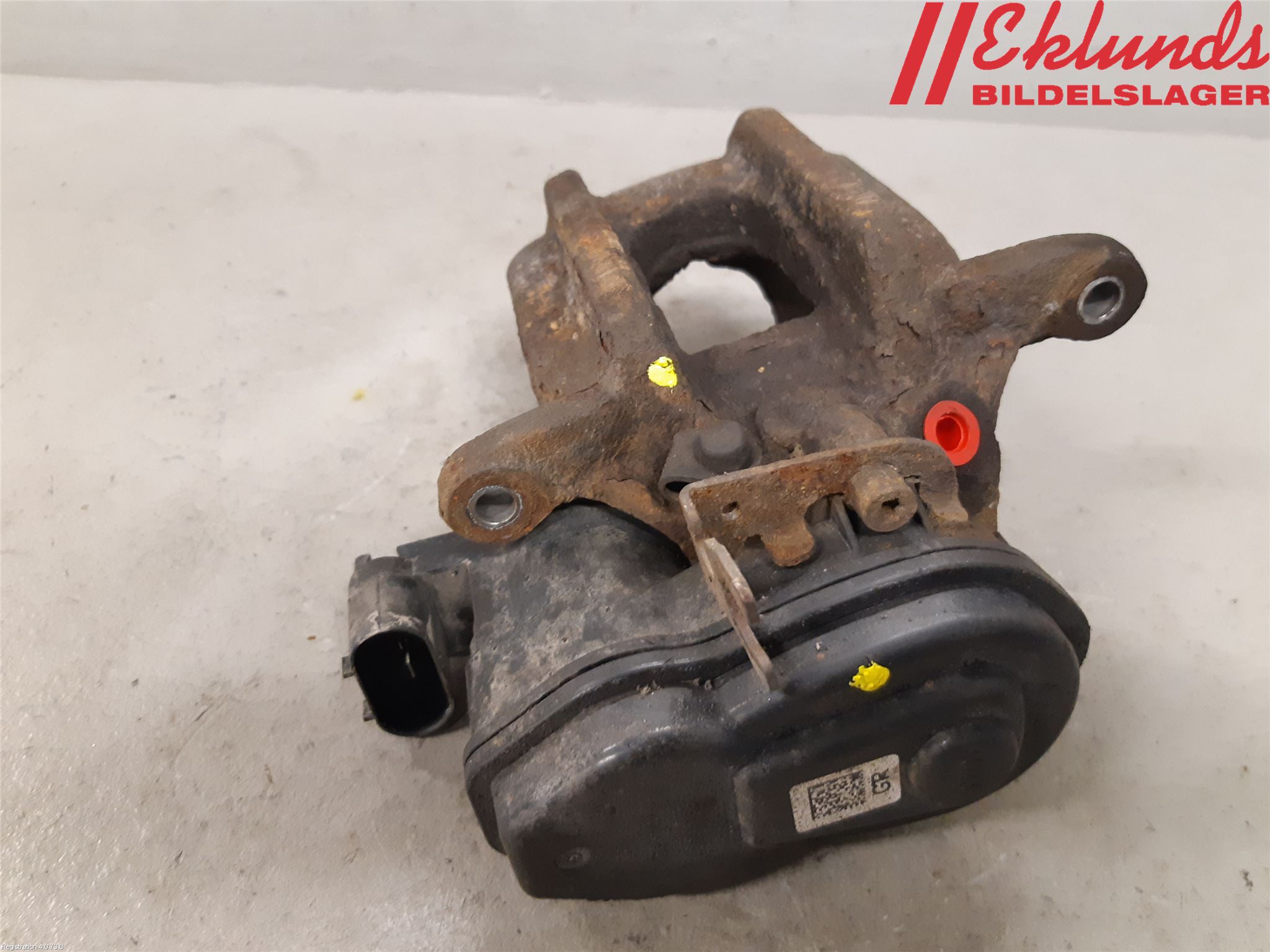 BMW 5 F10/F11/F18 09-17 Bromsok Bak Höger
