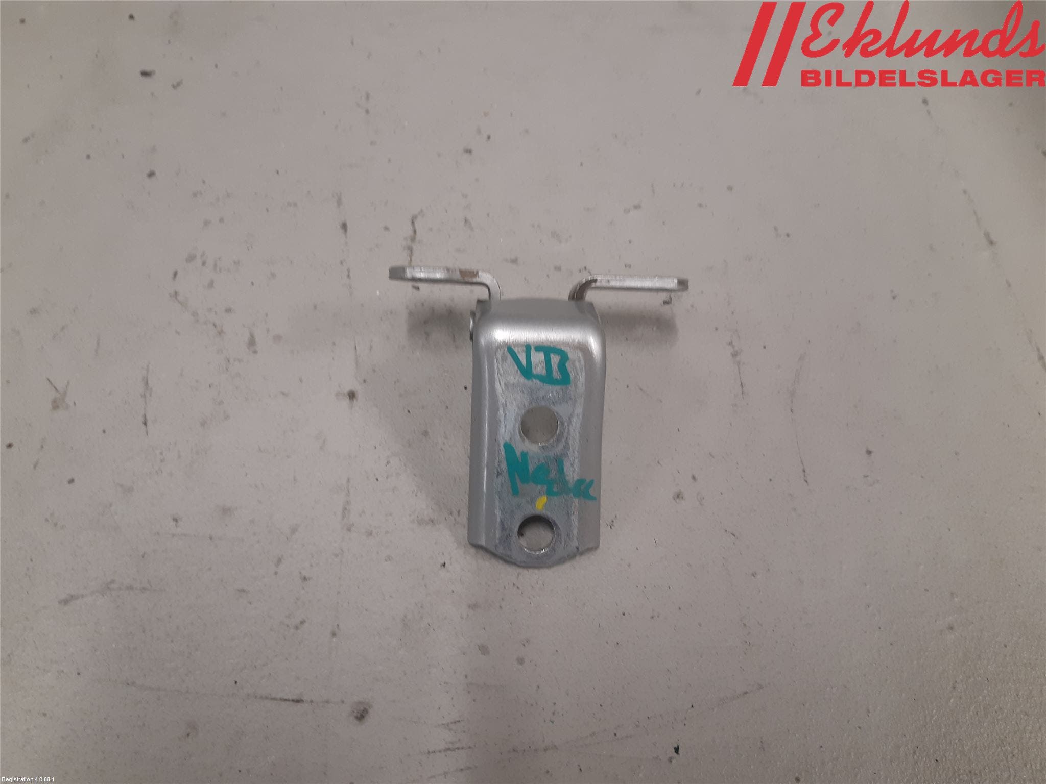 Toyota YARIS XP90 06-11 Dörrgångjärn