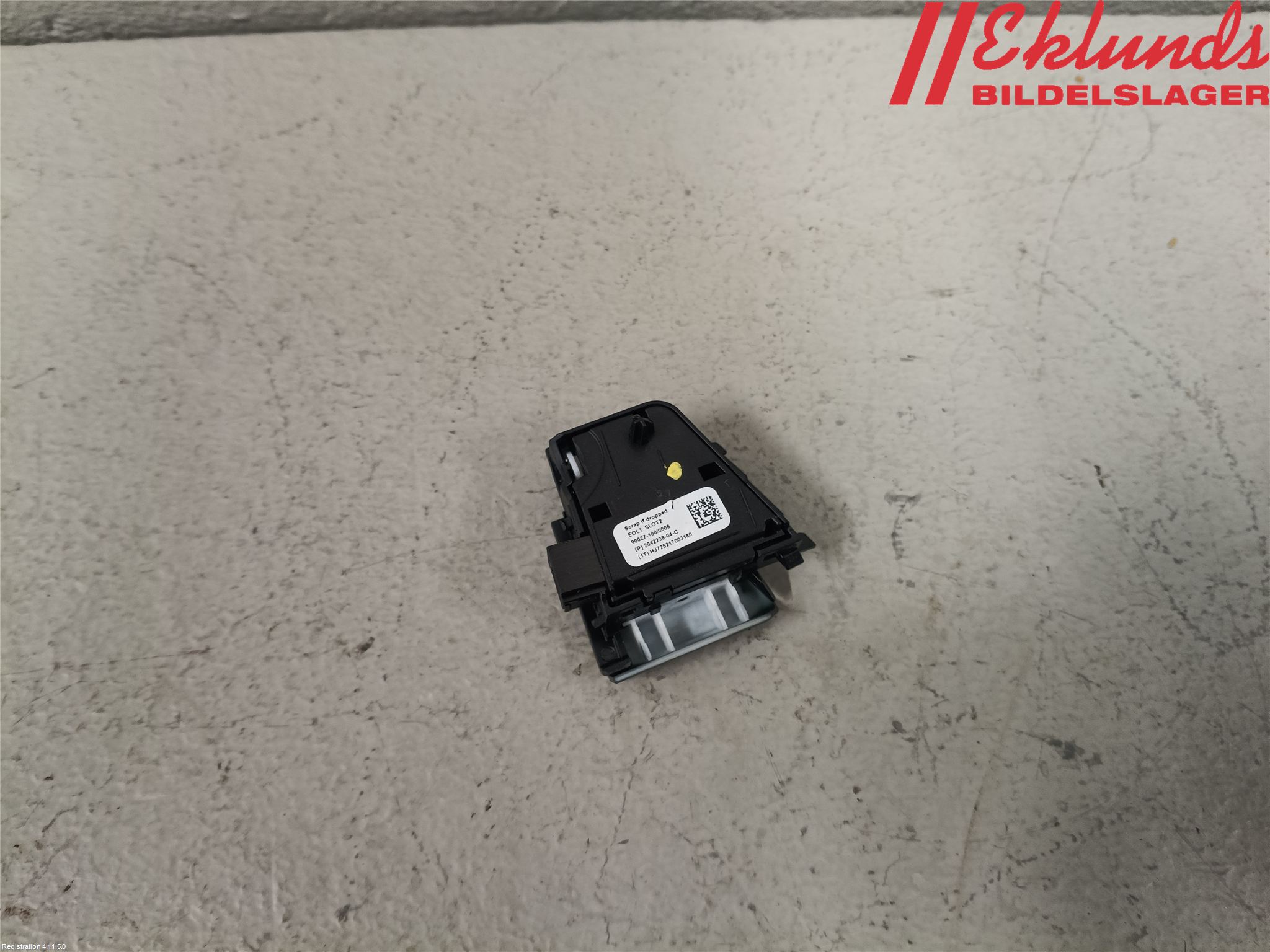 Tesla MODEL Y 21- Strömställare Dörröppnare