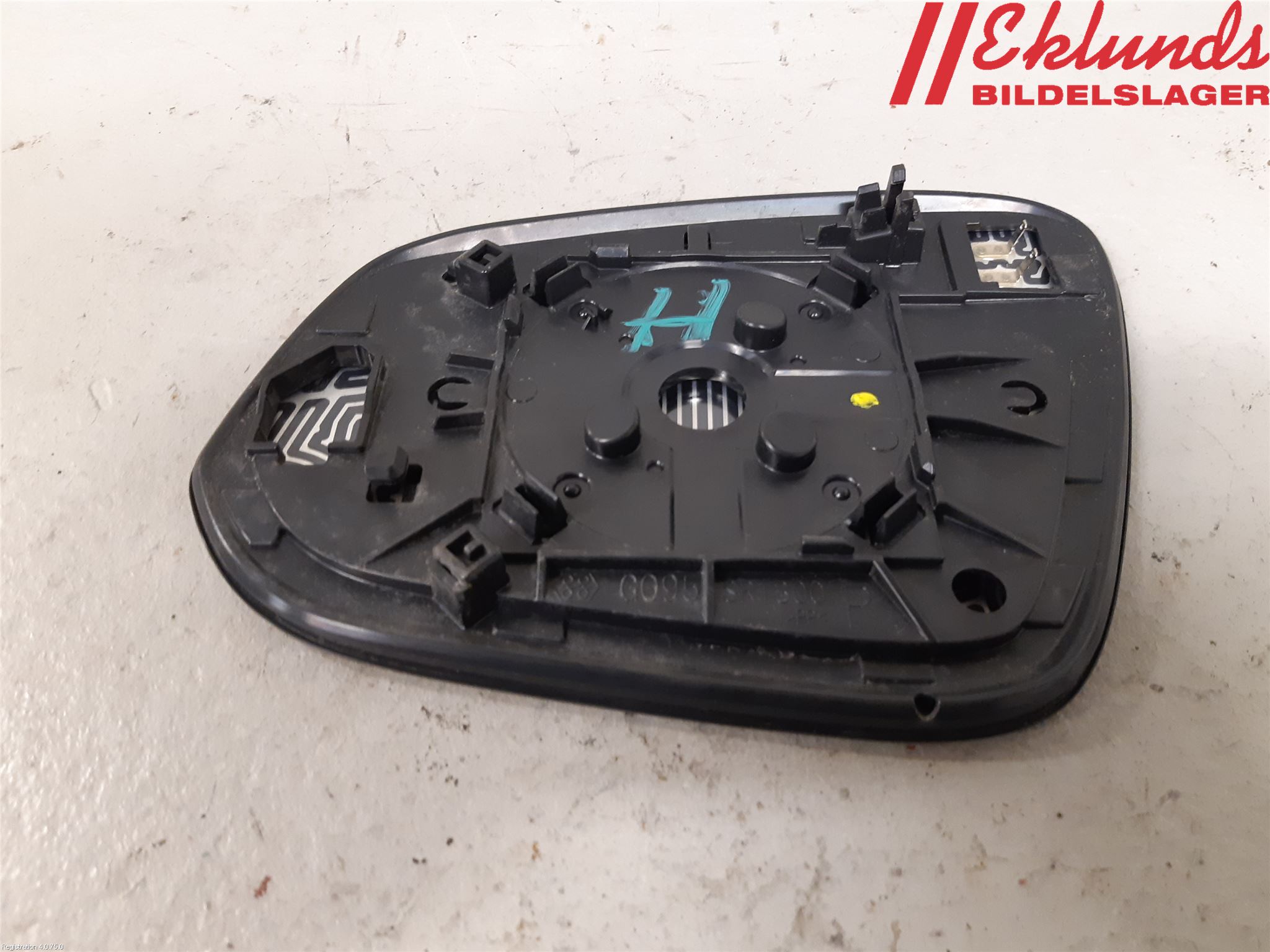 Toyota RAV4 13-18 Spegelglas Hö