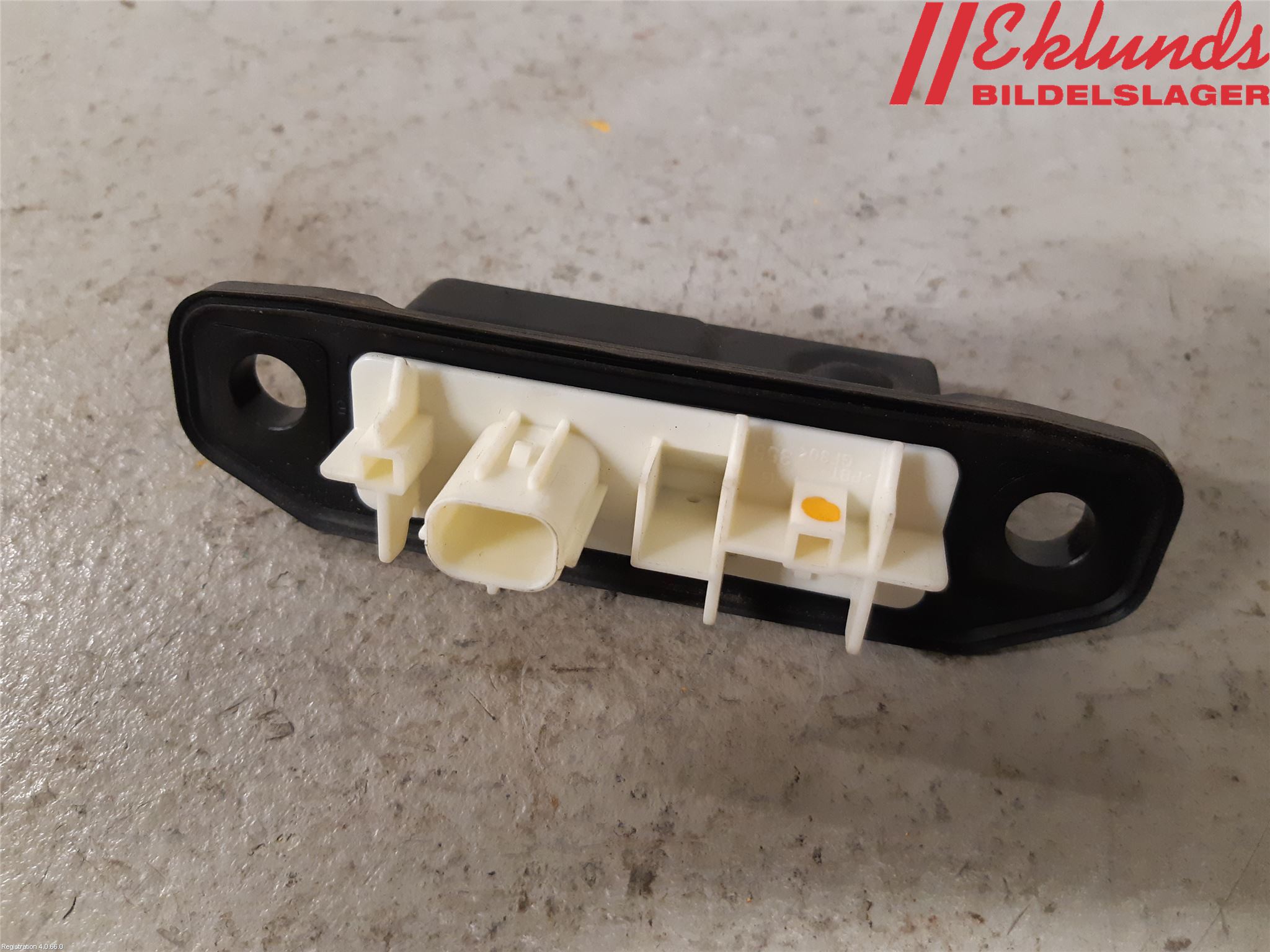 Toyota RAV4 19- Bakluckehandtag