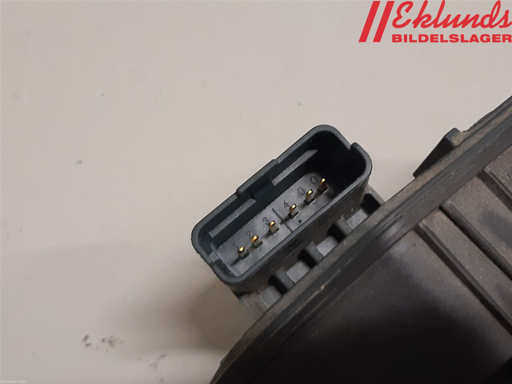 Peugeot 2008 13-20 Injspjällhus