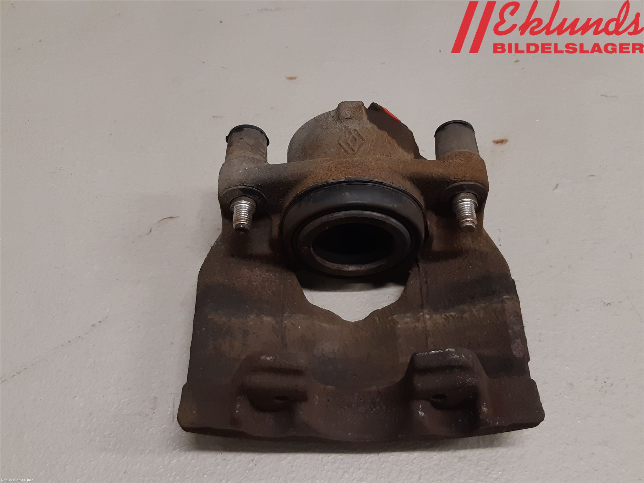 Dacia DUSTER 18-24 Bromsok Fram Höger