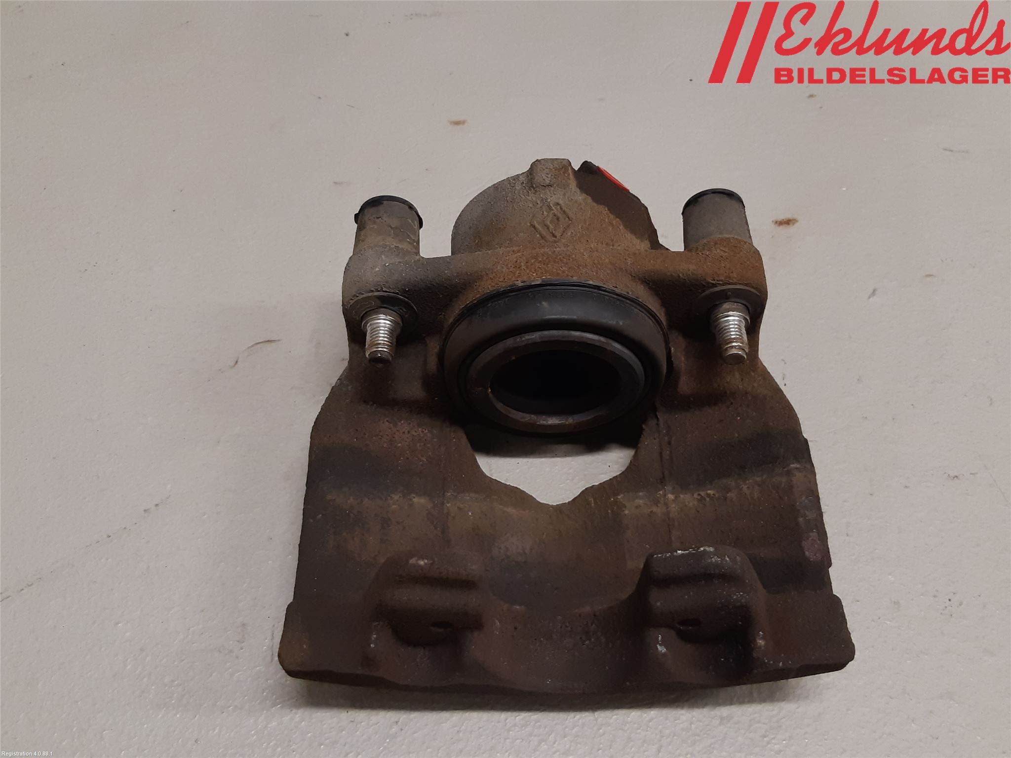 Dacia DUSTER 18-24 Bromsok Fram Höger