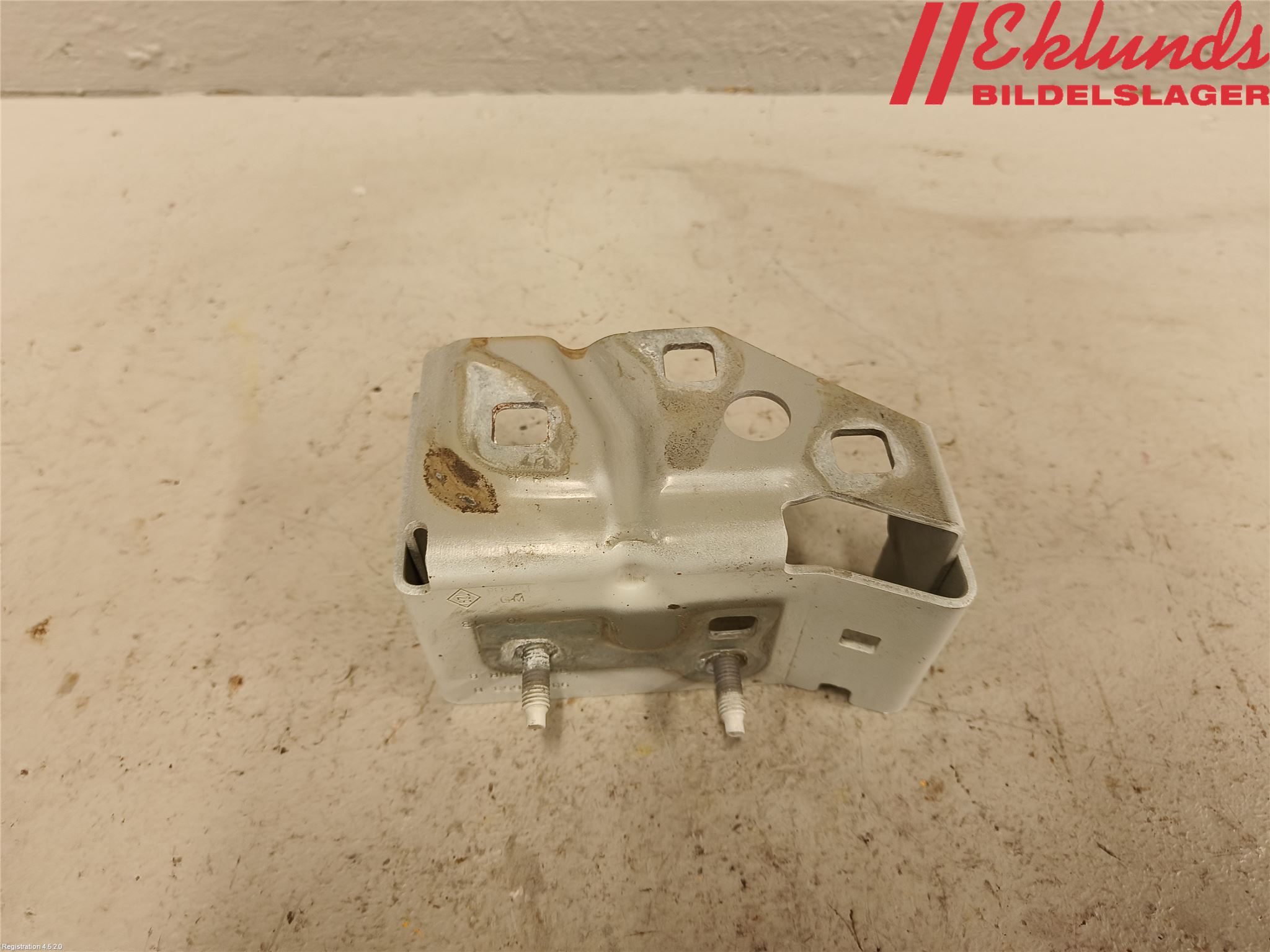 Nissan NV300 16-22 Front Övrigt