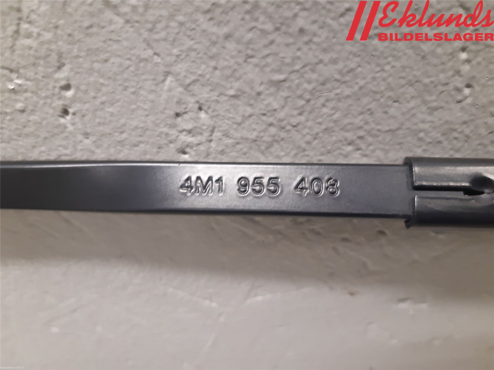 Audi Q7/SQ7 Torkararm Armar Vindruta