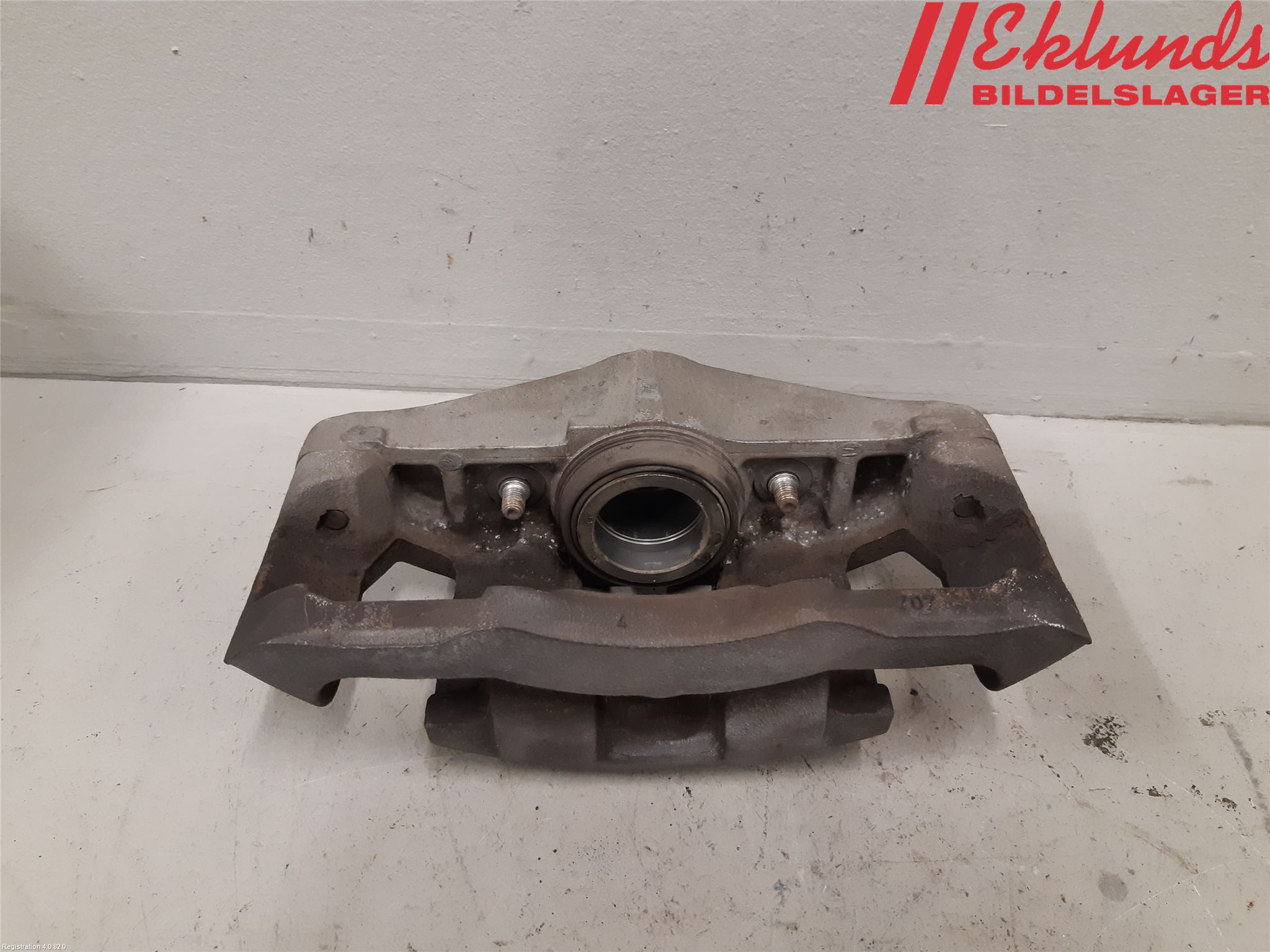 Volvo V40 12-19 Bromsok Fram Vänster