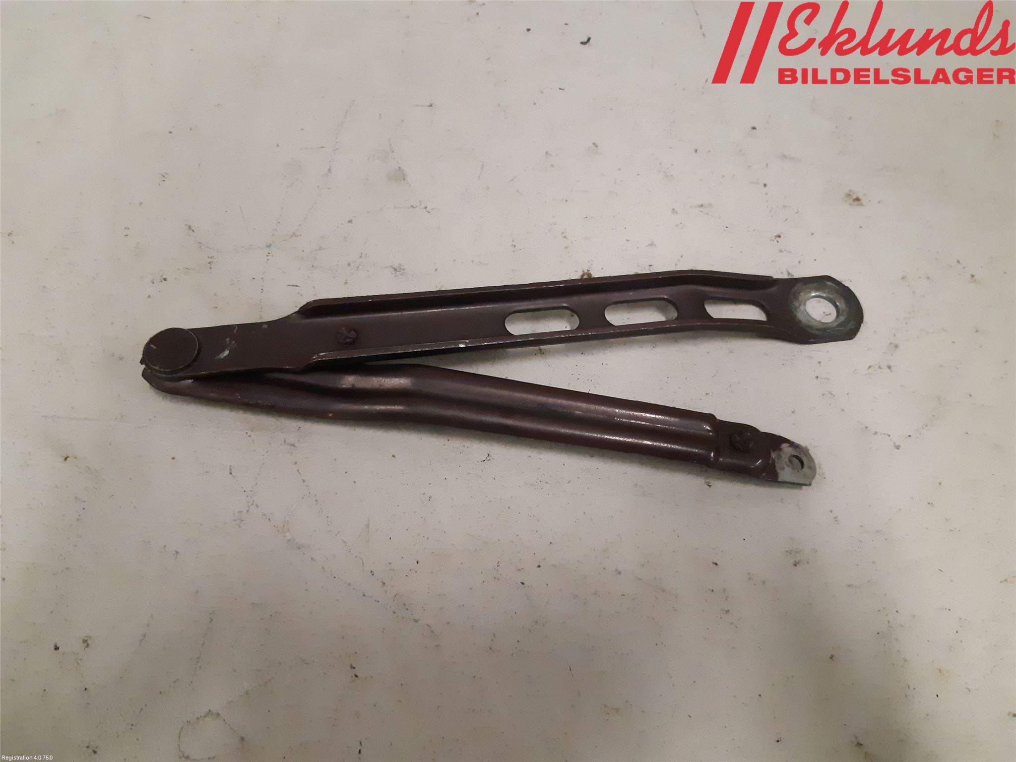 BMW 5 E34      88-96 Huvgångjärn