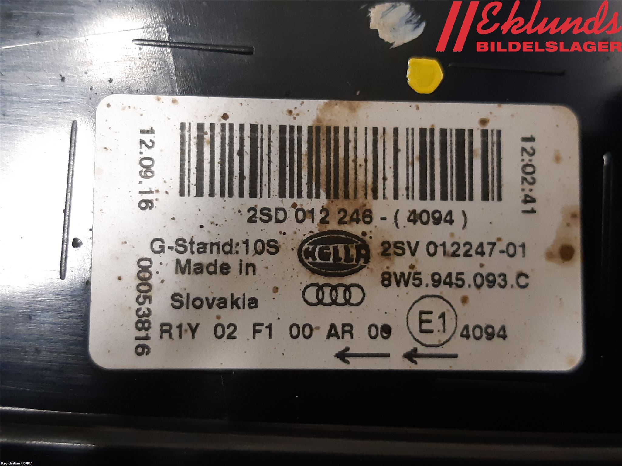 Audi A4/S4 B9 16-19 Bakljus Lucka Vä