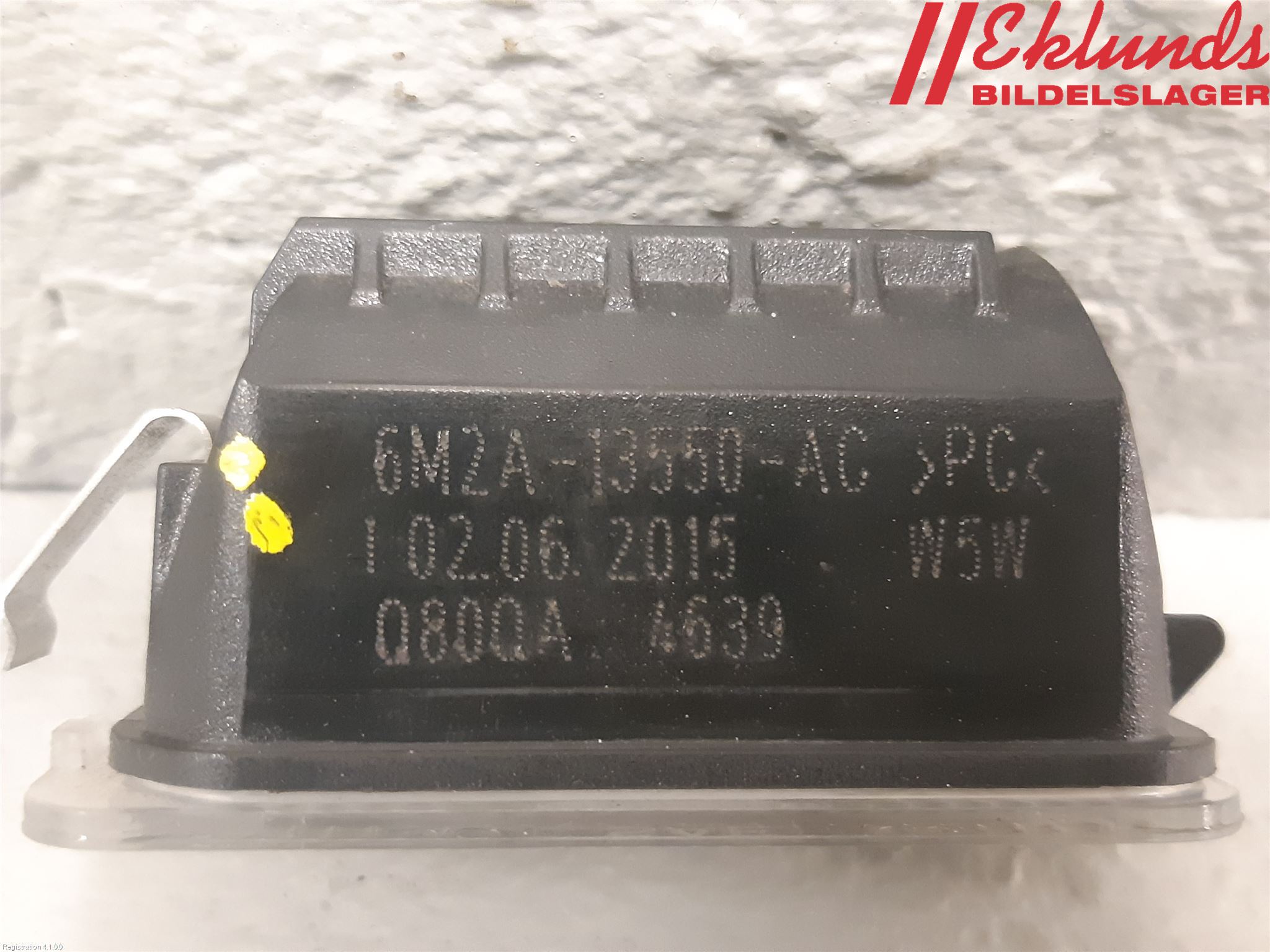 Ford FIESTA 13-17 Skylt Belysning