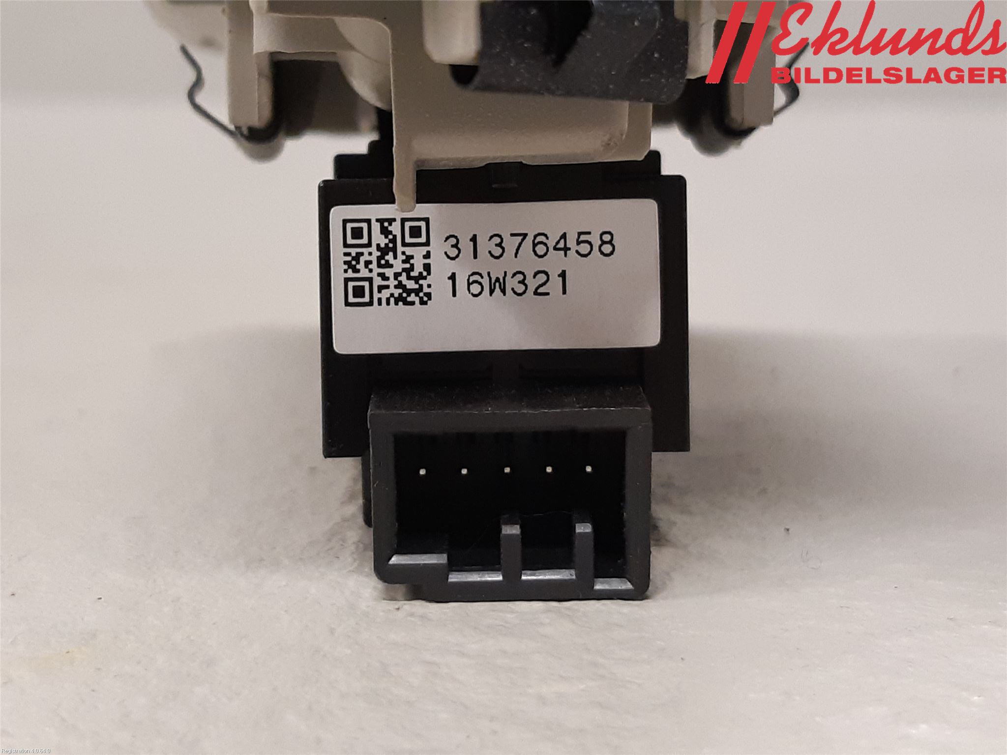 Volvo S90 17->> Strömställare Elhiss