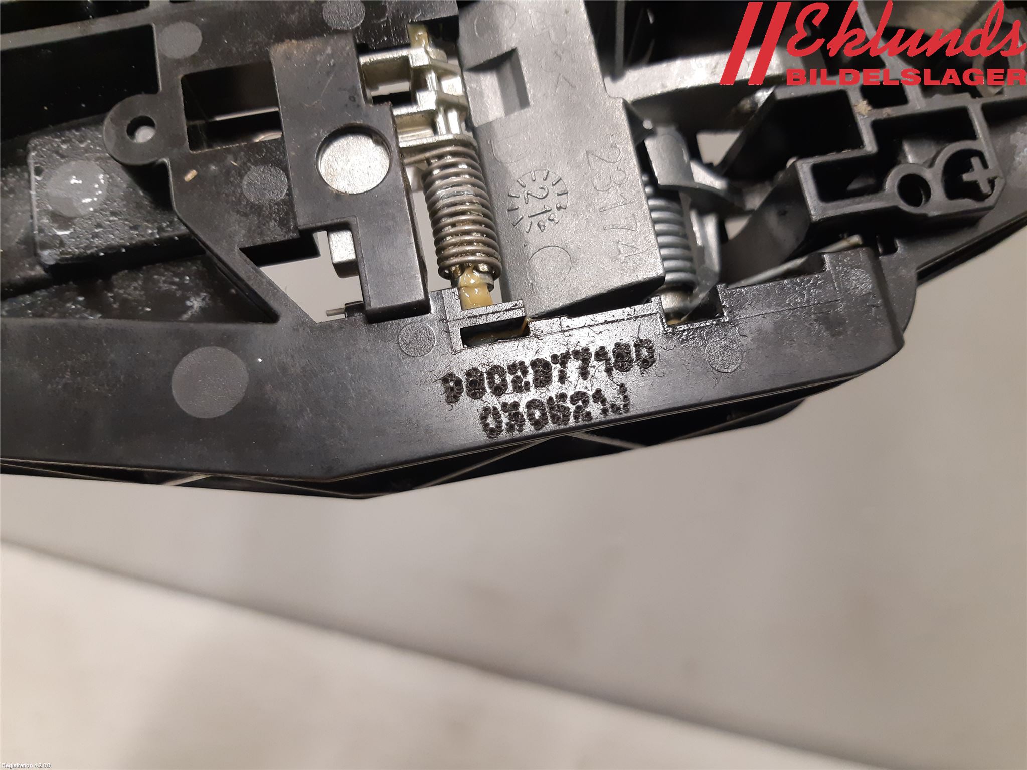 Peugeot 2008/E-2008 20- Dörrhandtag Yttre Hö