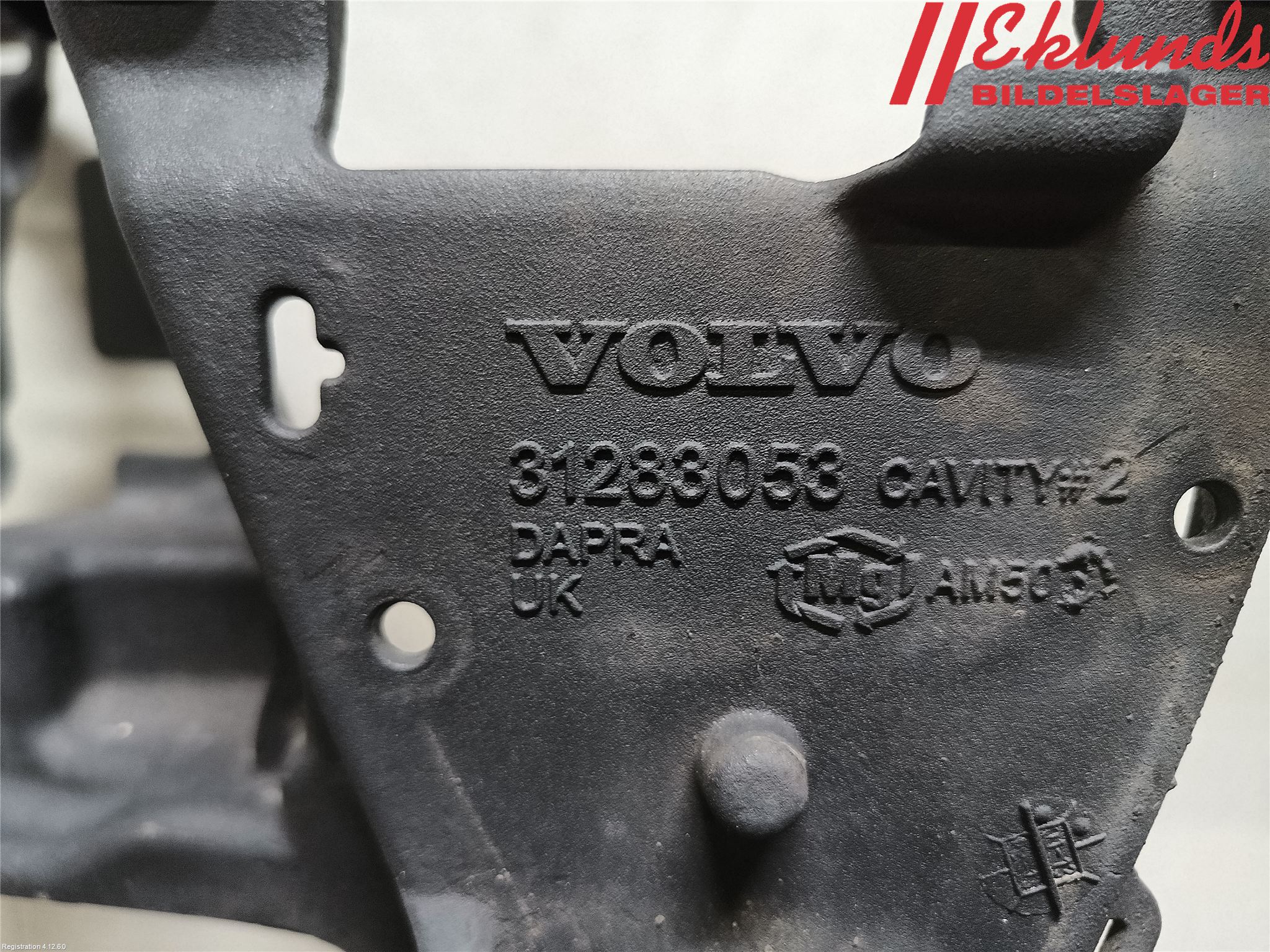 Volvo S60 11-13 Frontplåt