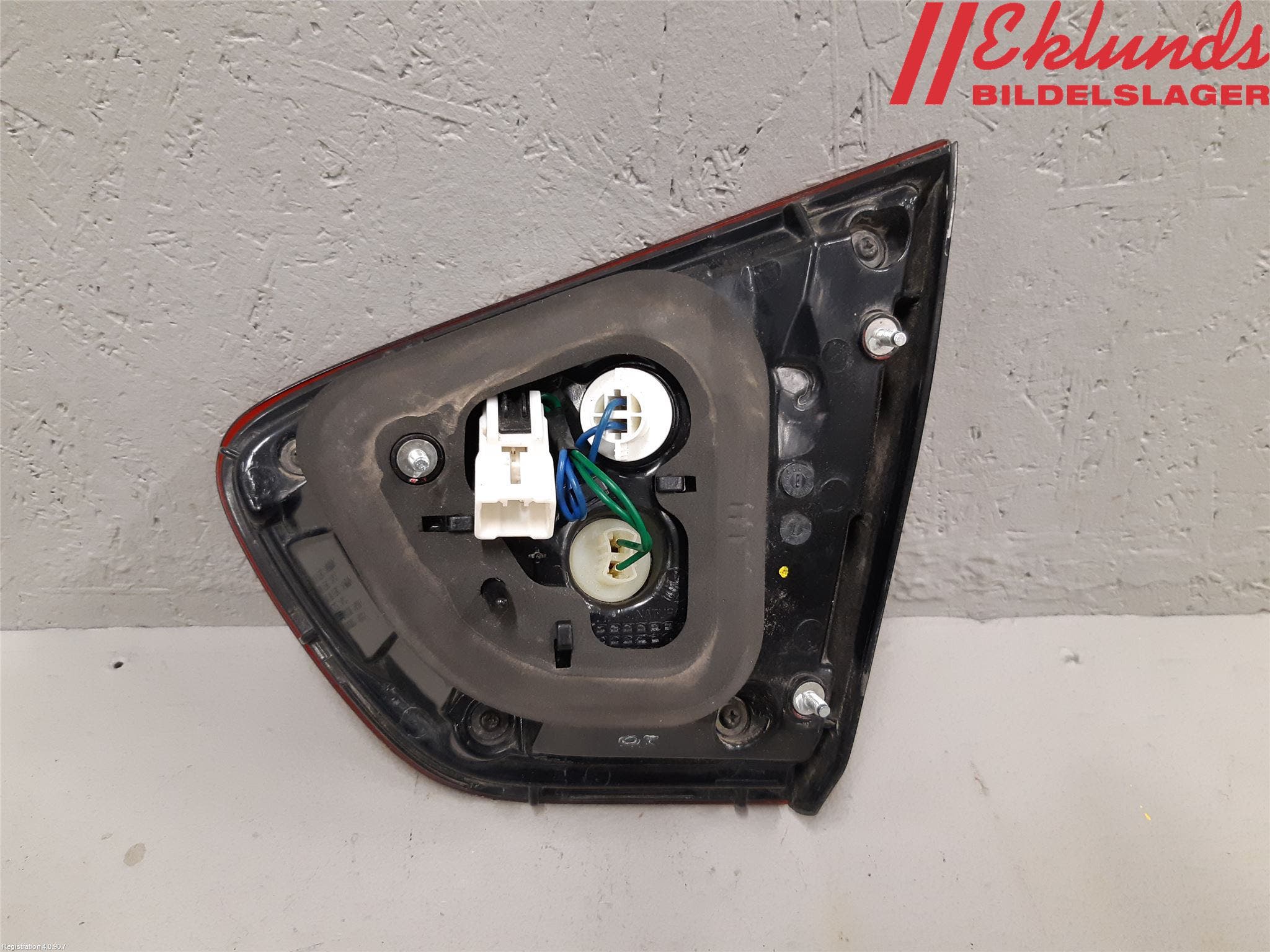 Kia RIO 12-16 Bakljus Lucka Vä