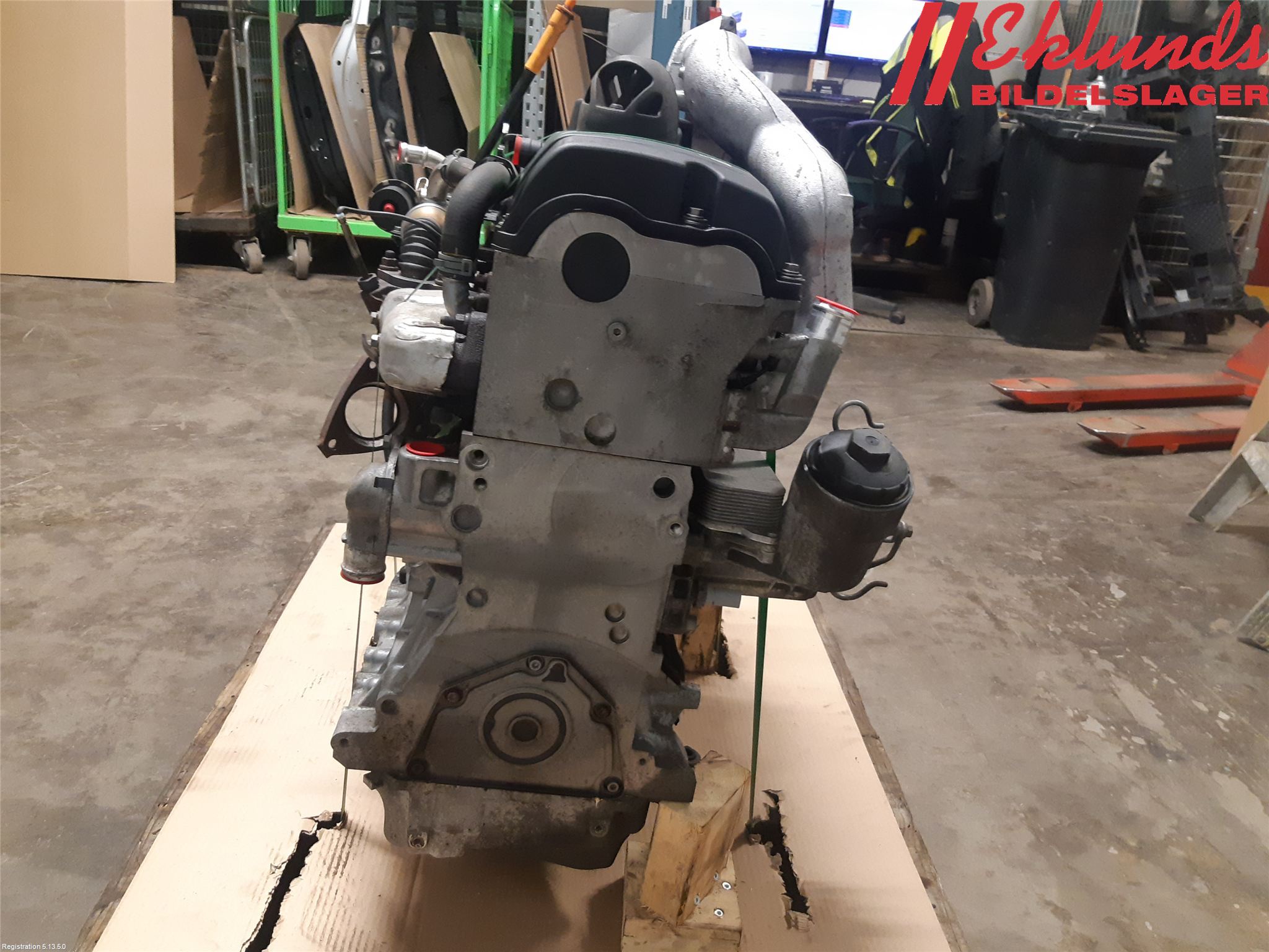 Volkswagen VW TRANSP/CARAVELLE (T5) 04-15 Motor Diesel