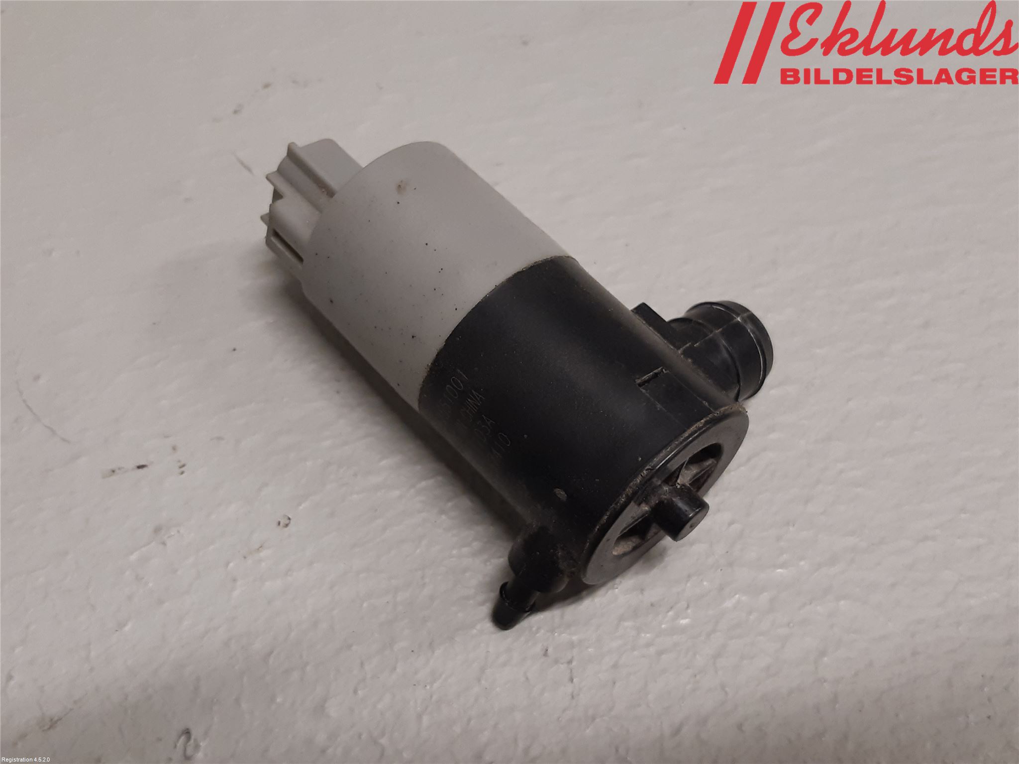 Toyota AYGO 15-21 Spolarpump Vindruta