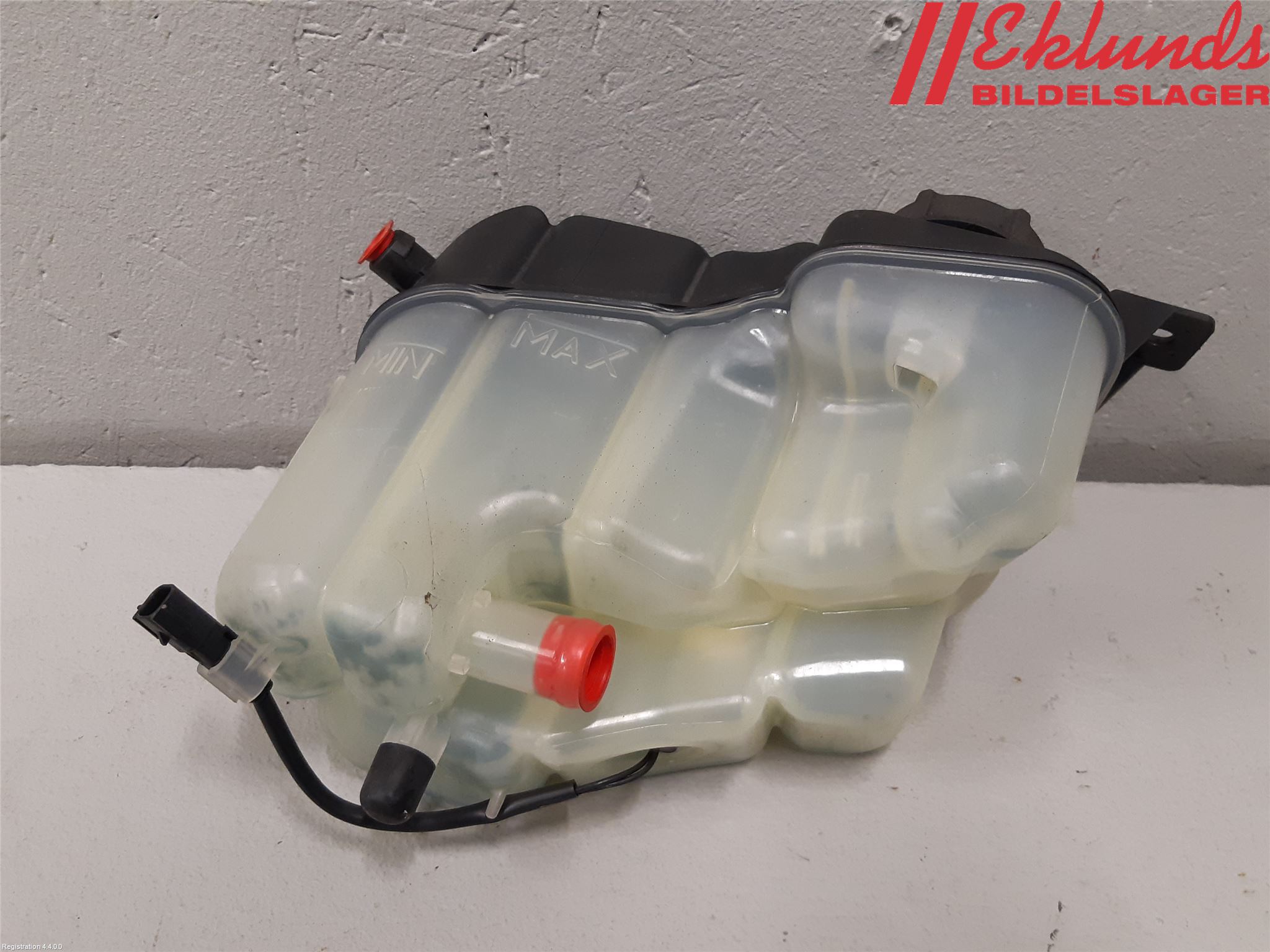 Volvo V70 08-13 Expansionstank