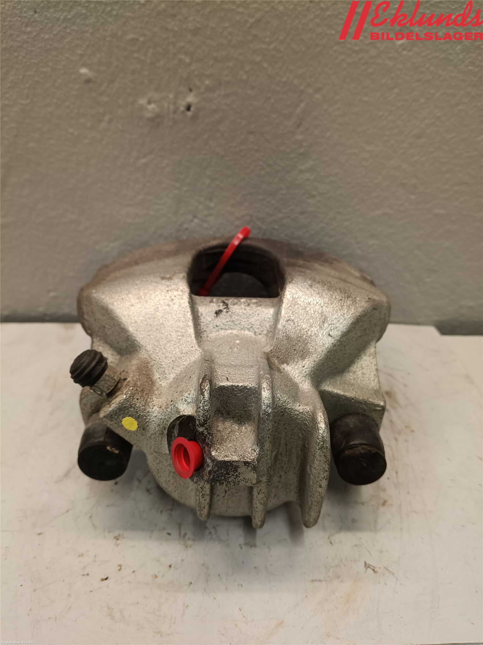 Volvo V70 05-08 Bromsok Fram Vänster