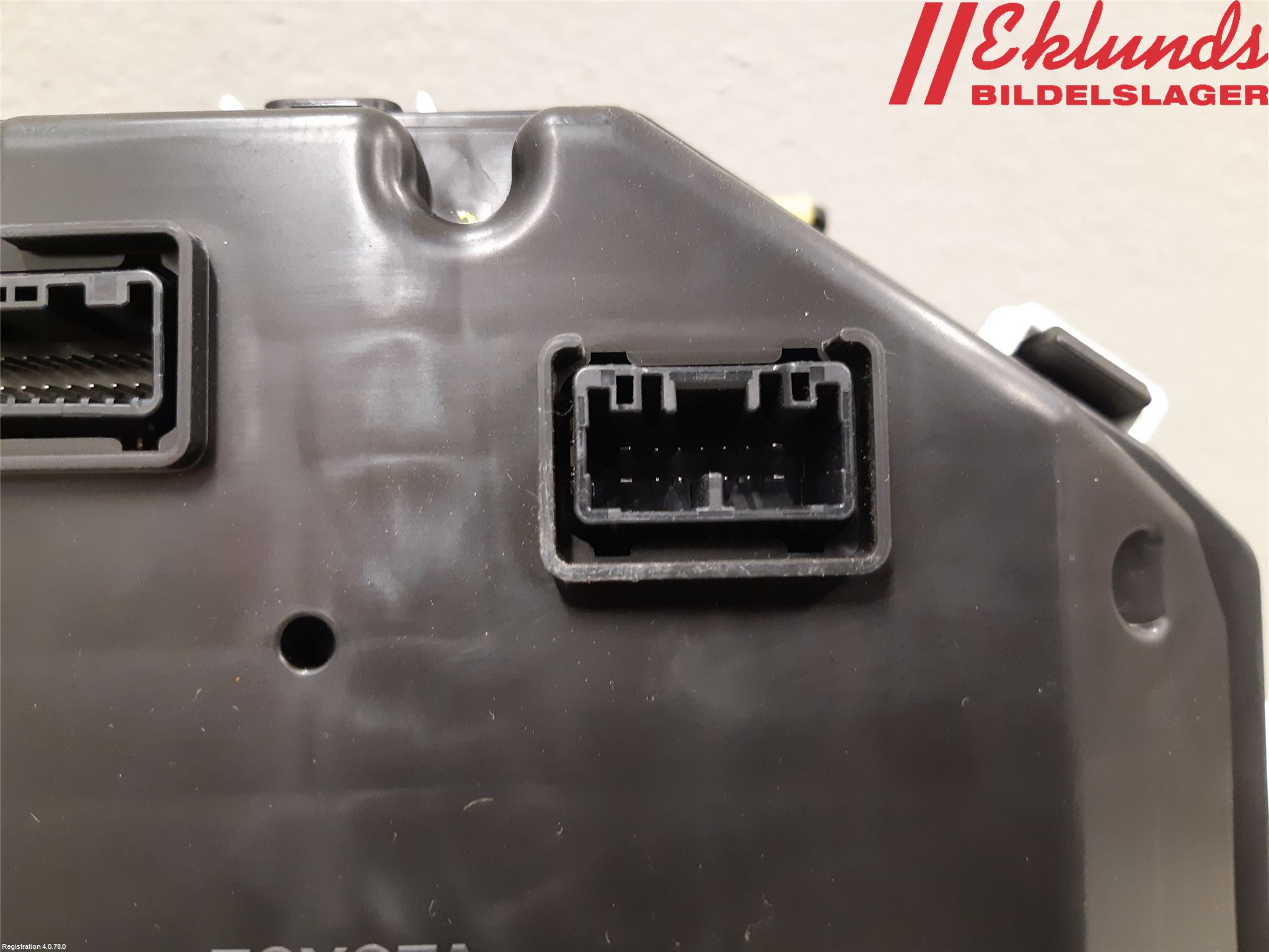 Toyota YARIS XP130 15-20 Instrument Komb