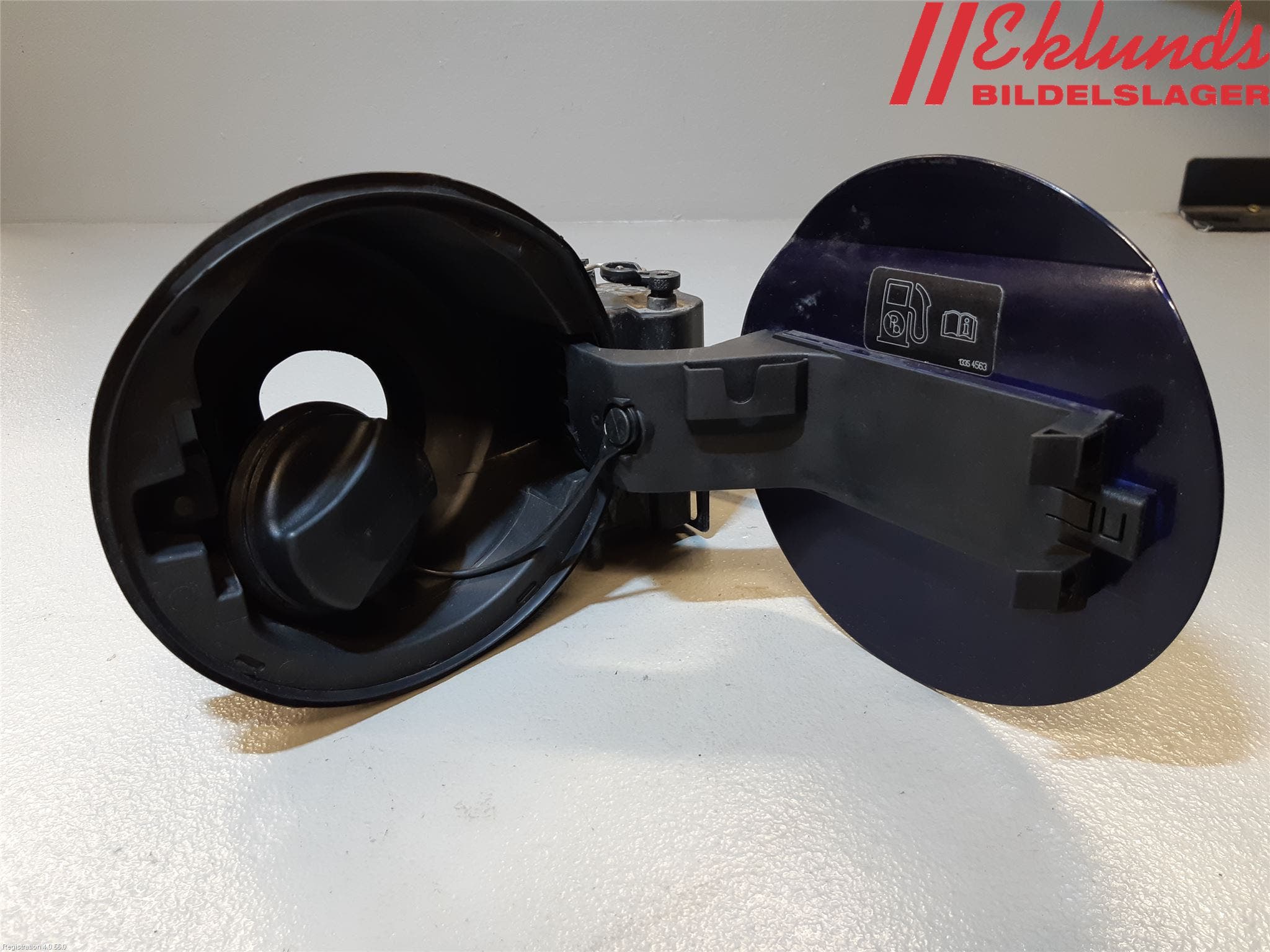 Opel ADAM 13-20 Tanklucka