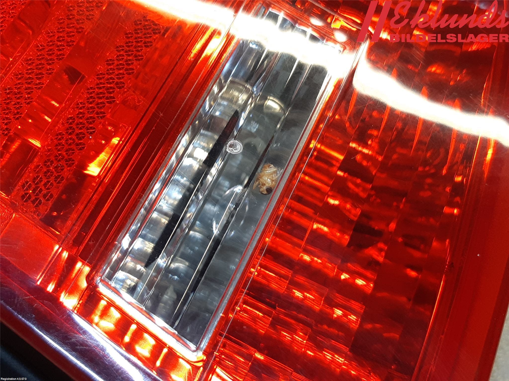 BMW 1 E87/81 5D/3D 03-11 Bakljus Höger