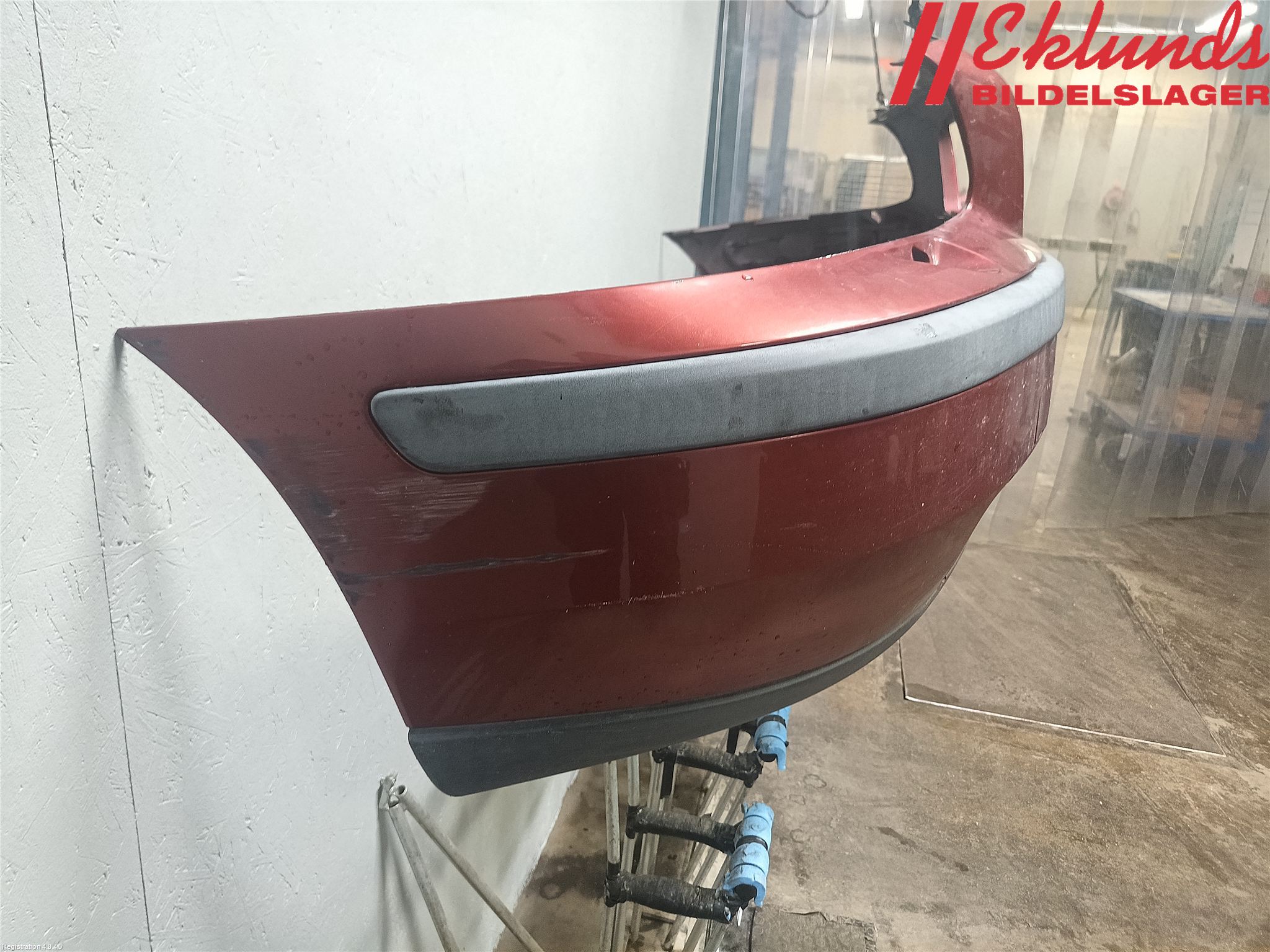 Volvo V70 00-04 Stötfångarbeklädnad Fram