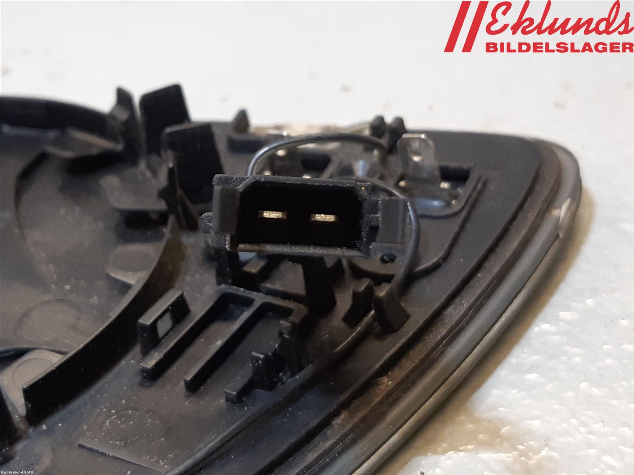 Audi A8/S8 4E  02-09 Spegelglas Hö