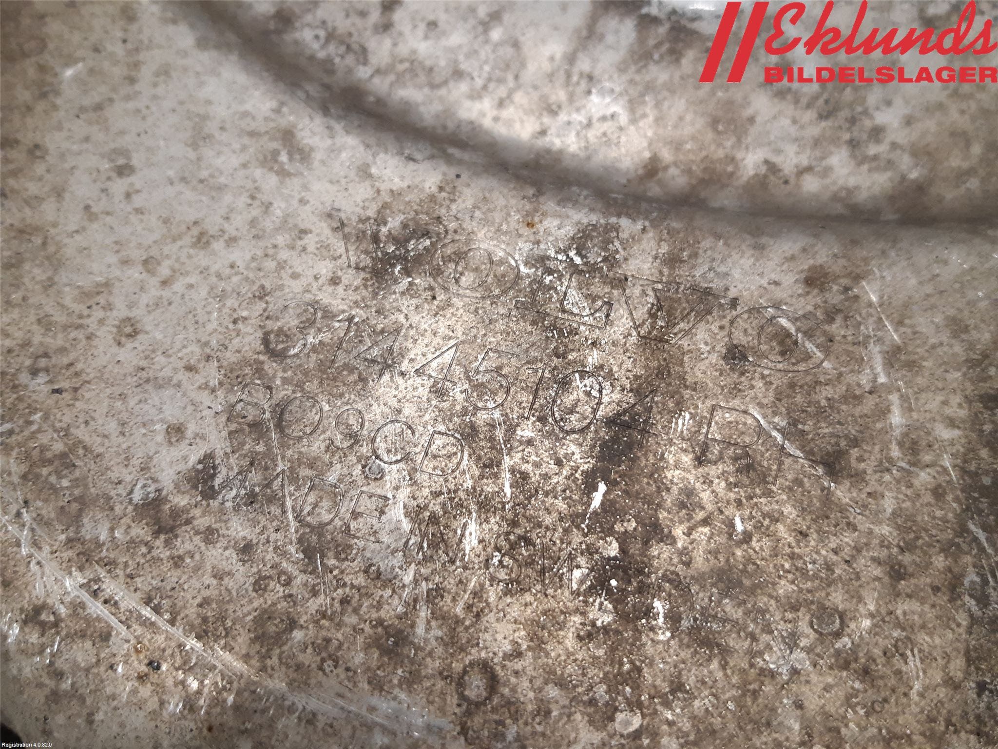 Volvo V90 CROSS COUNTRY 17->> Bromssköld Bak